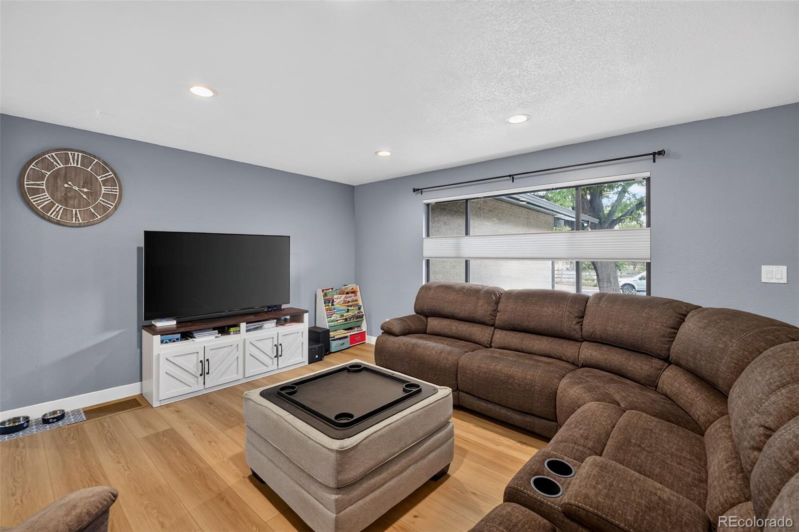 MLS Image #4 for 10579 w warren drive,denver, Colorado