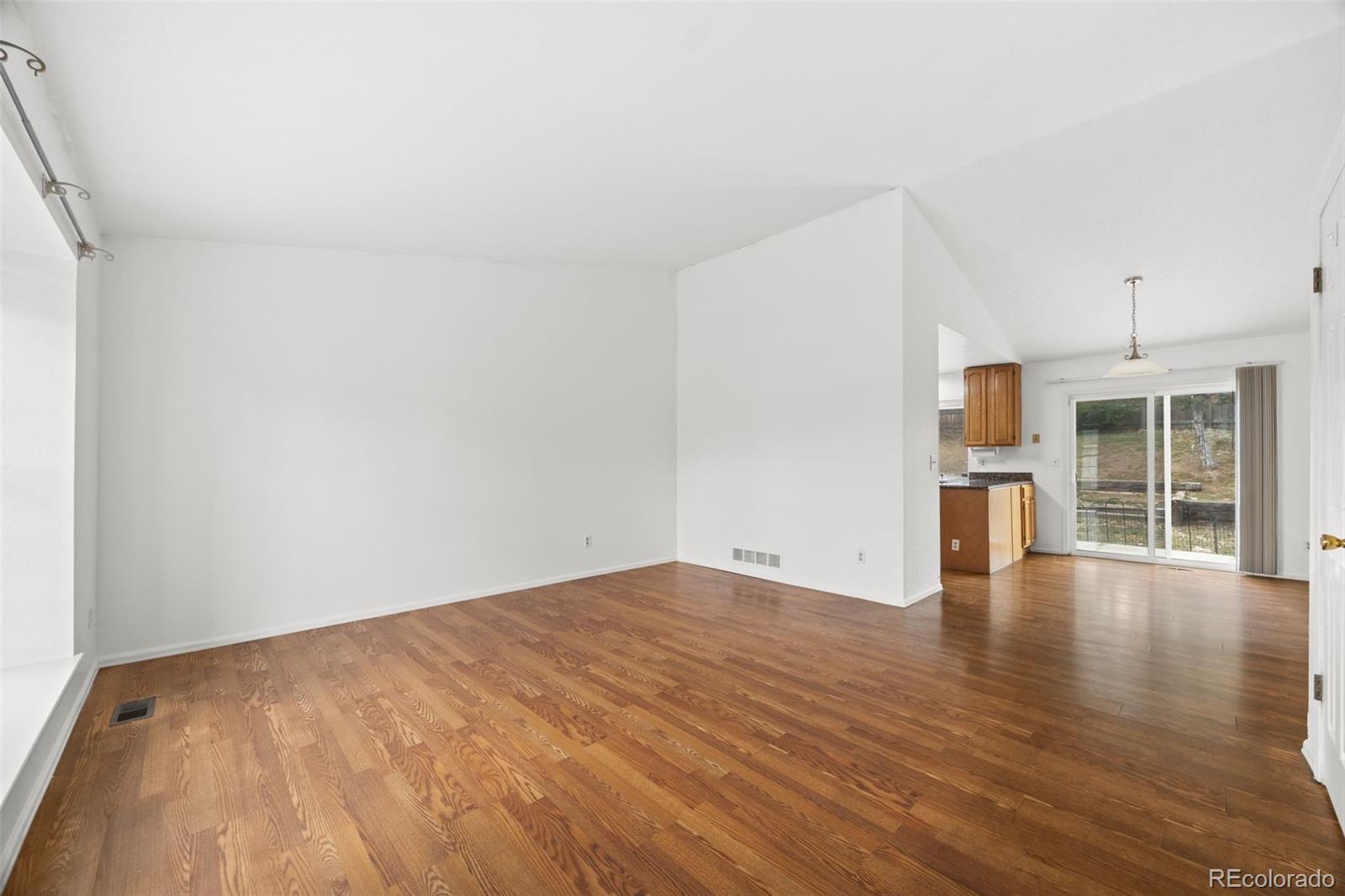MLS Image #4 for 5873 s nepal street,aurora, Colorado