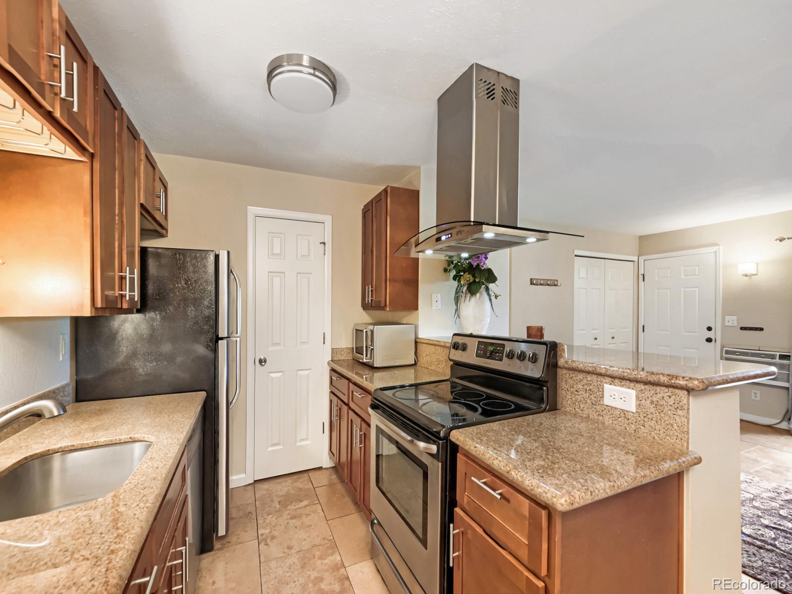 MLS Image #10 for 695  manhattan drive,boulder, Colorado