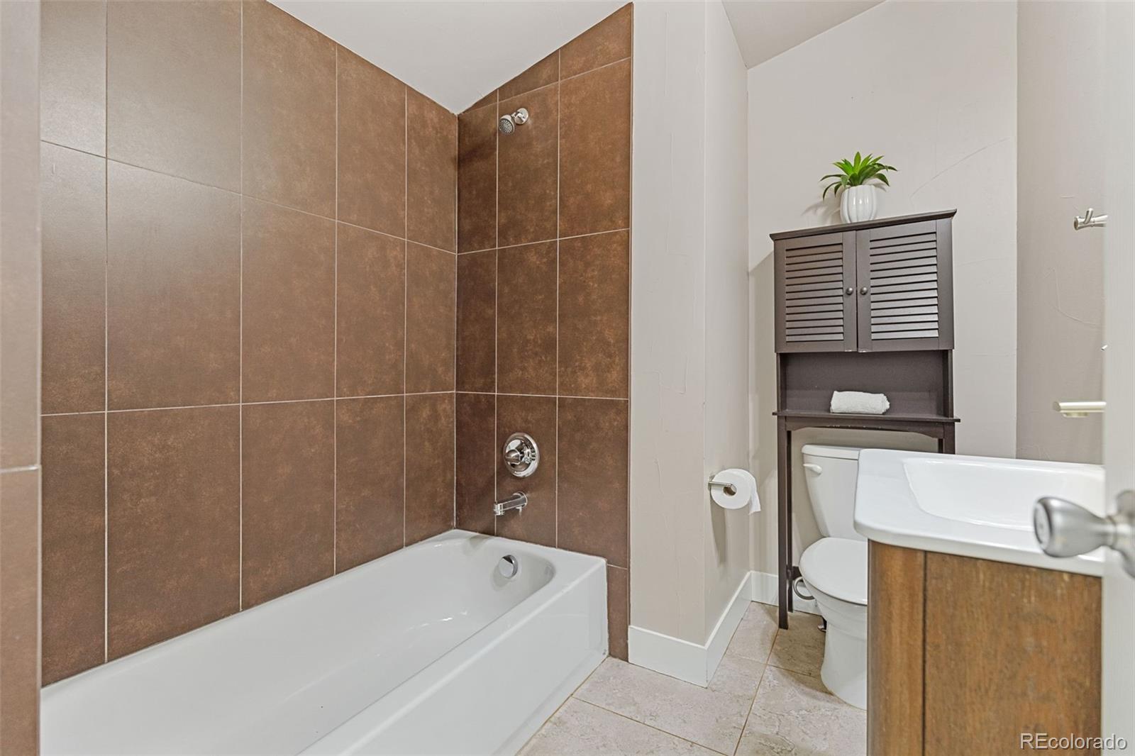 MLS Image #29 for 1424  tamarac street,denver, Colorado