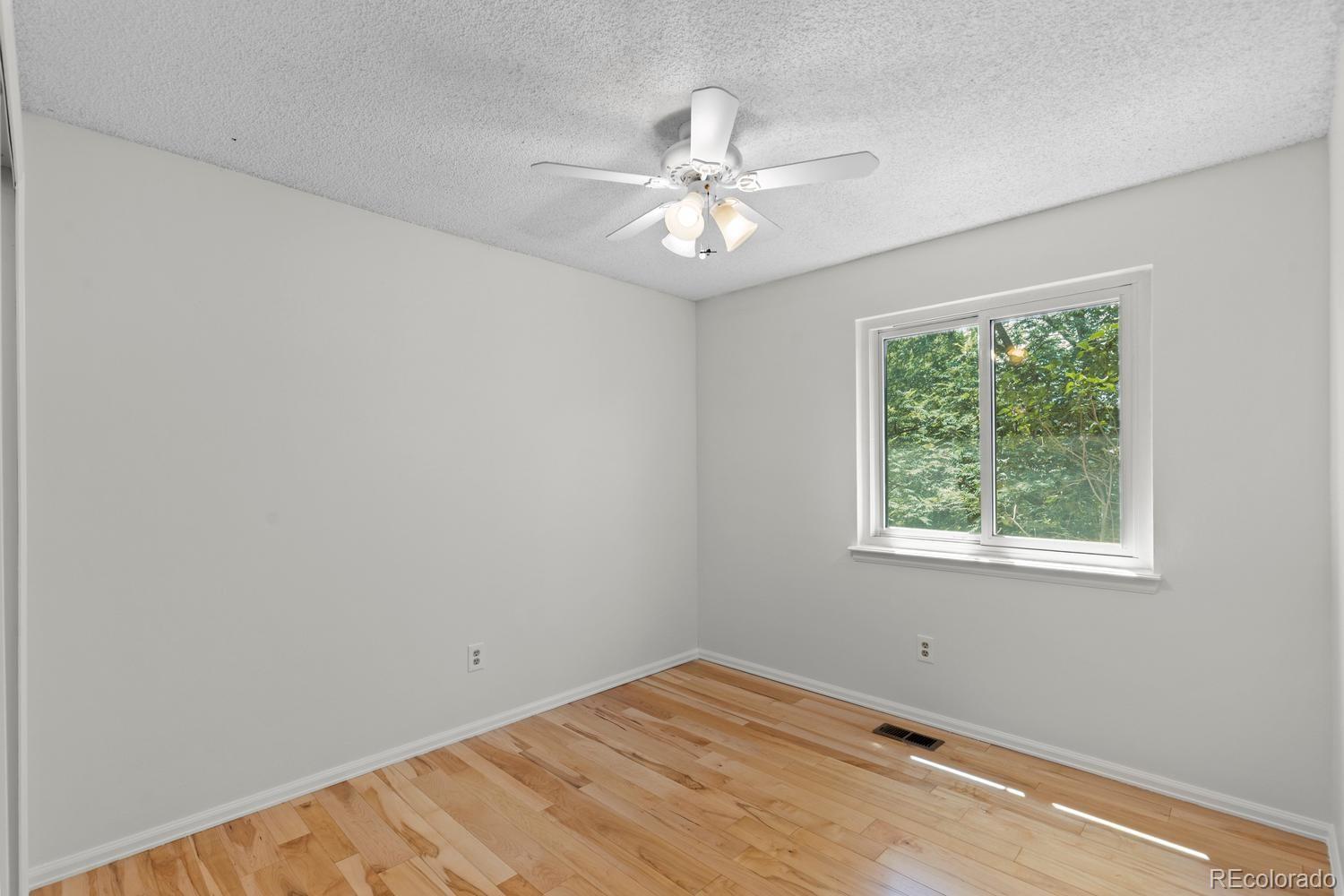 MLS Image #12 for 5023 s hoyt street,littleton, Colorado
