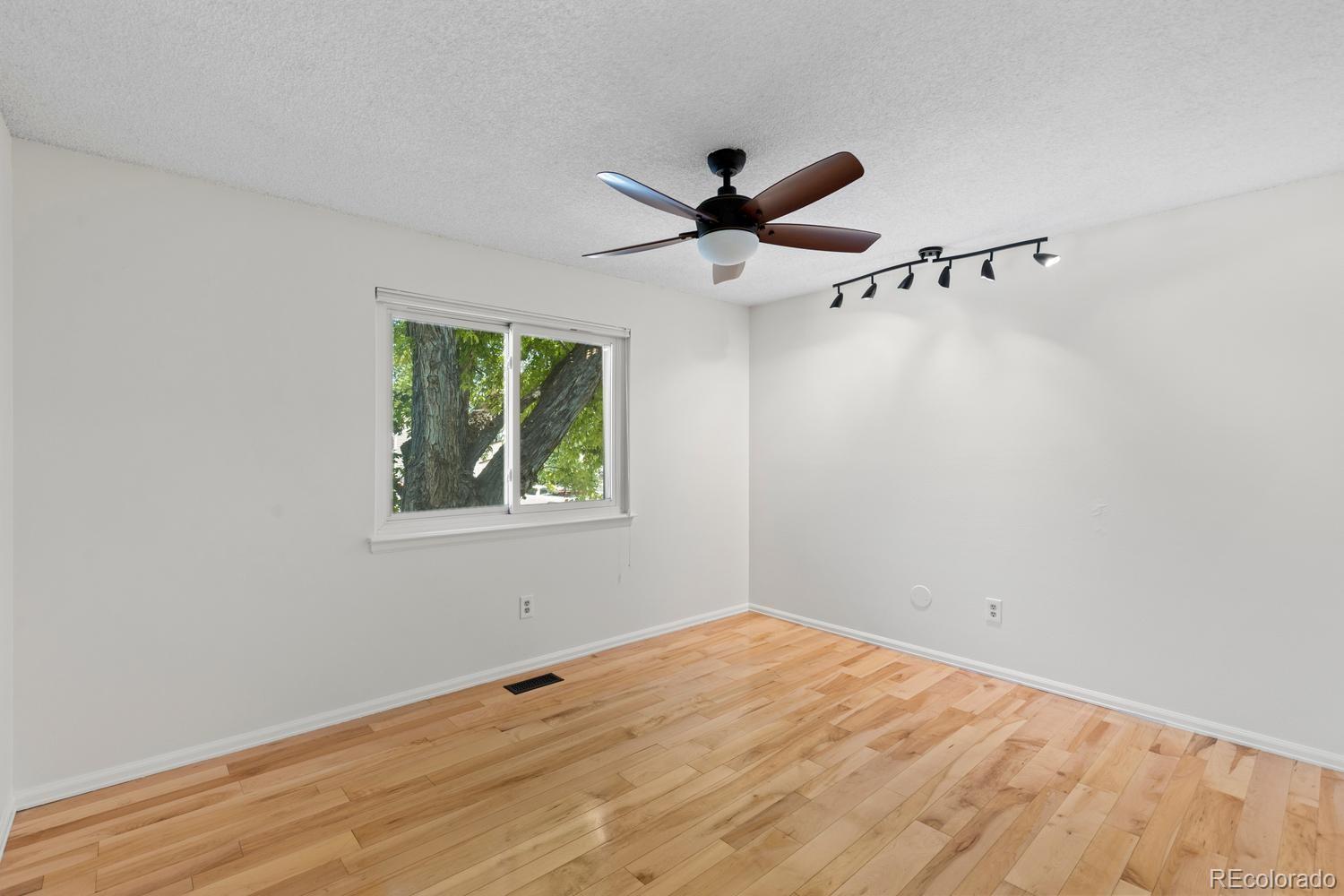 MLS Image #14 for 5023 s hoyt street,littleton, Colorado