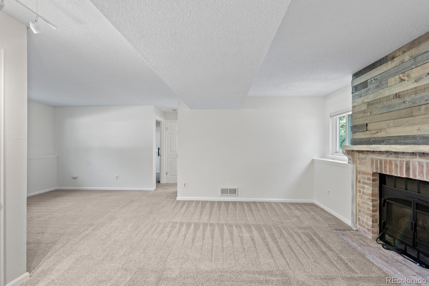 MLS Image #18 for 5023 s hoyt street,littleton, Colorado