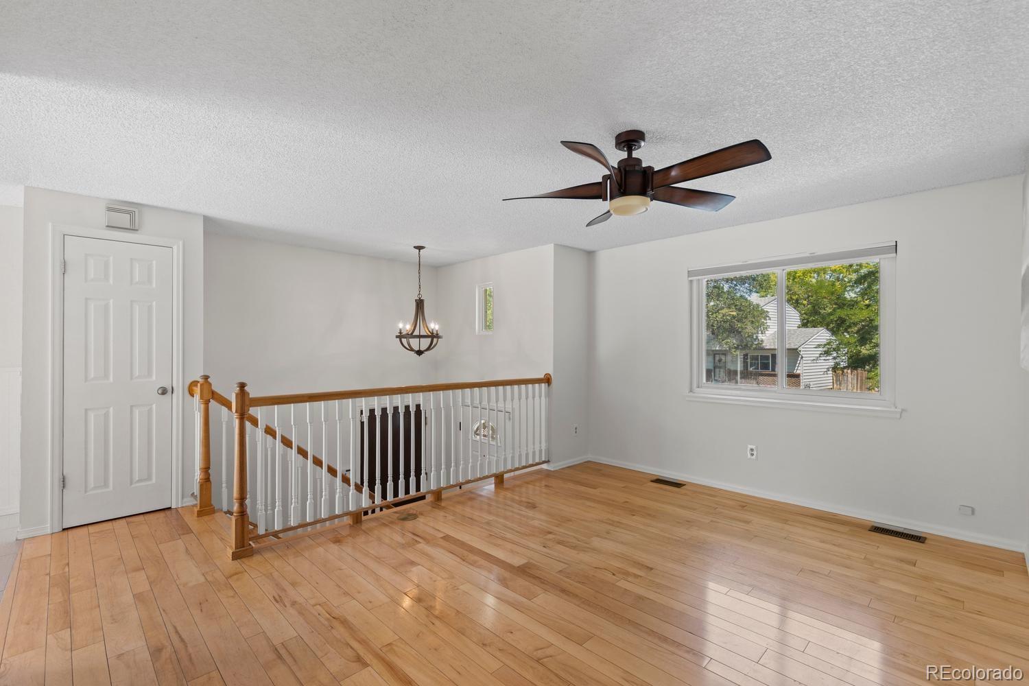MLS Image #8 for 5023 s hoyt street,littleton, Colorado