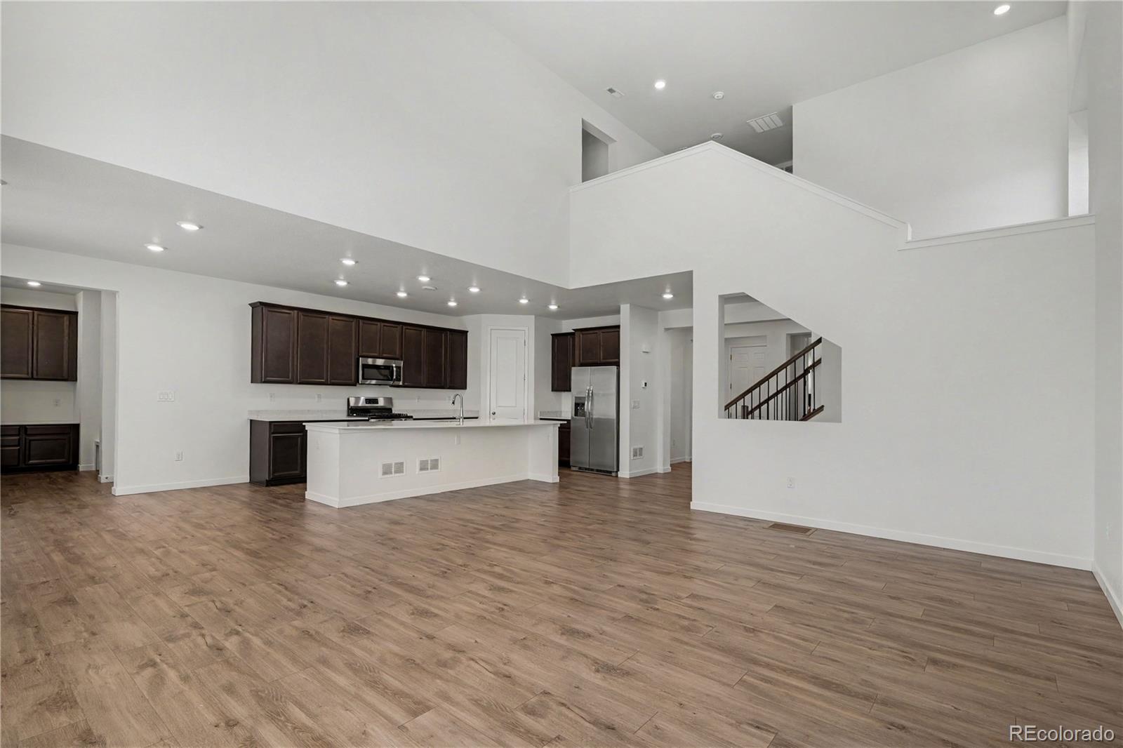 MLS Image #7 for 10046  uvalda street,commerce city, Colorado