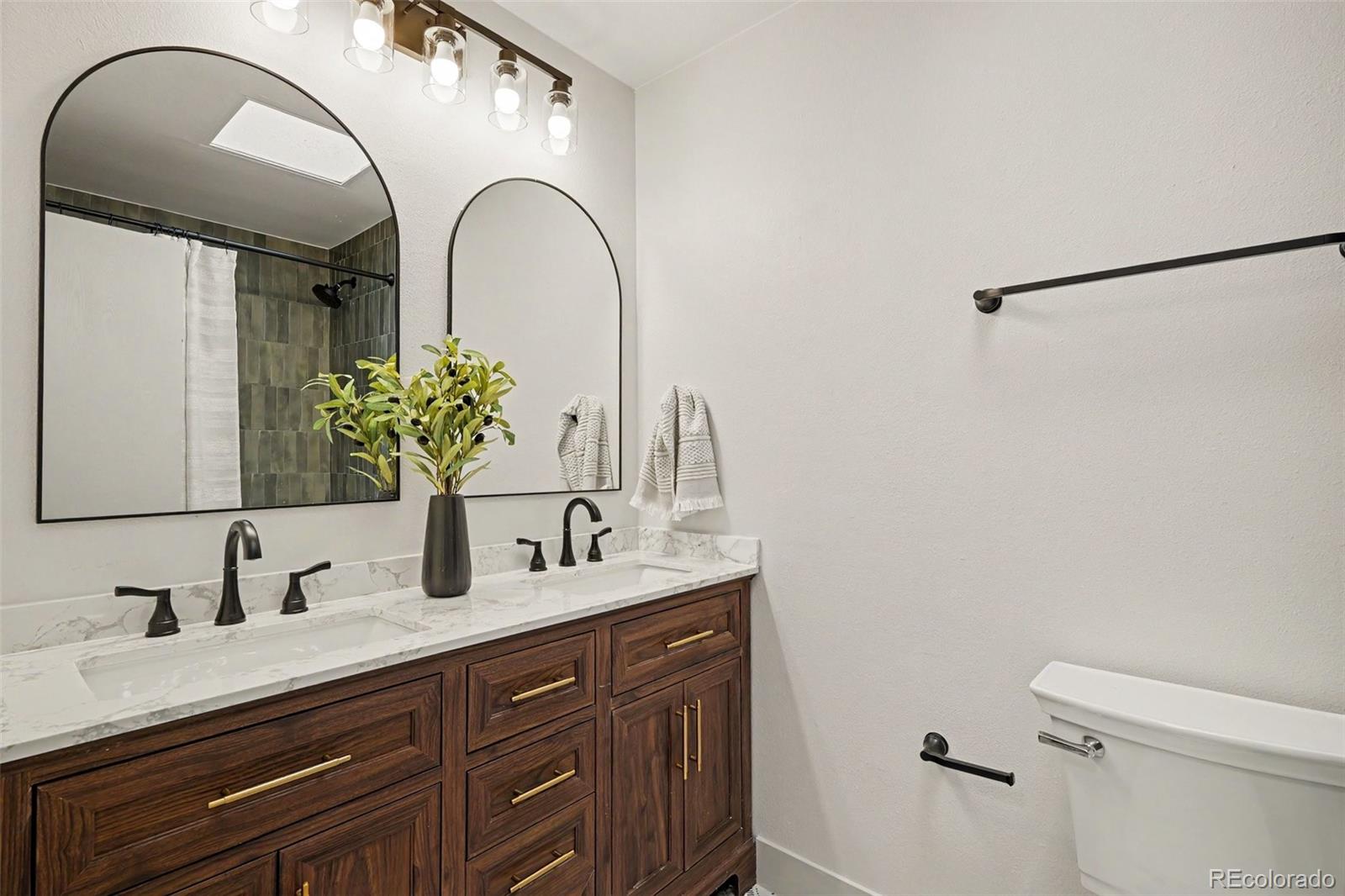 MLS Image #20 for 2065 s rifle street,aurora, Colorado