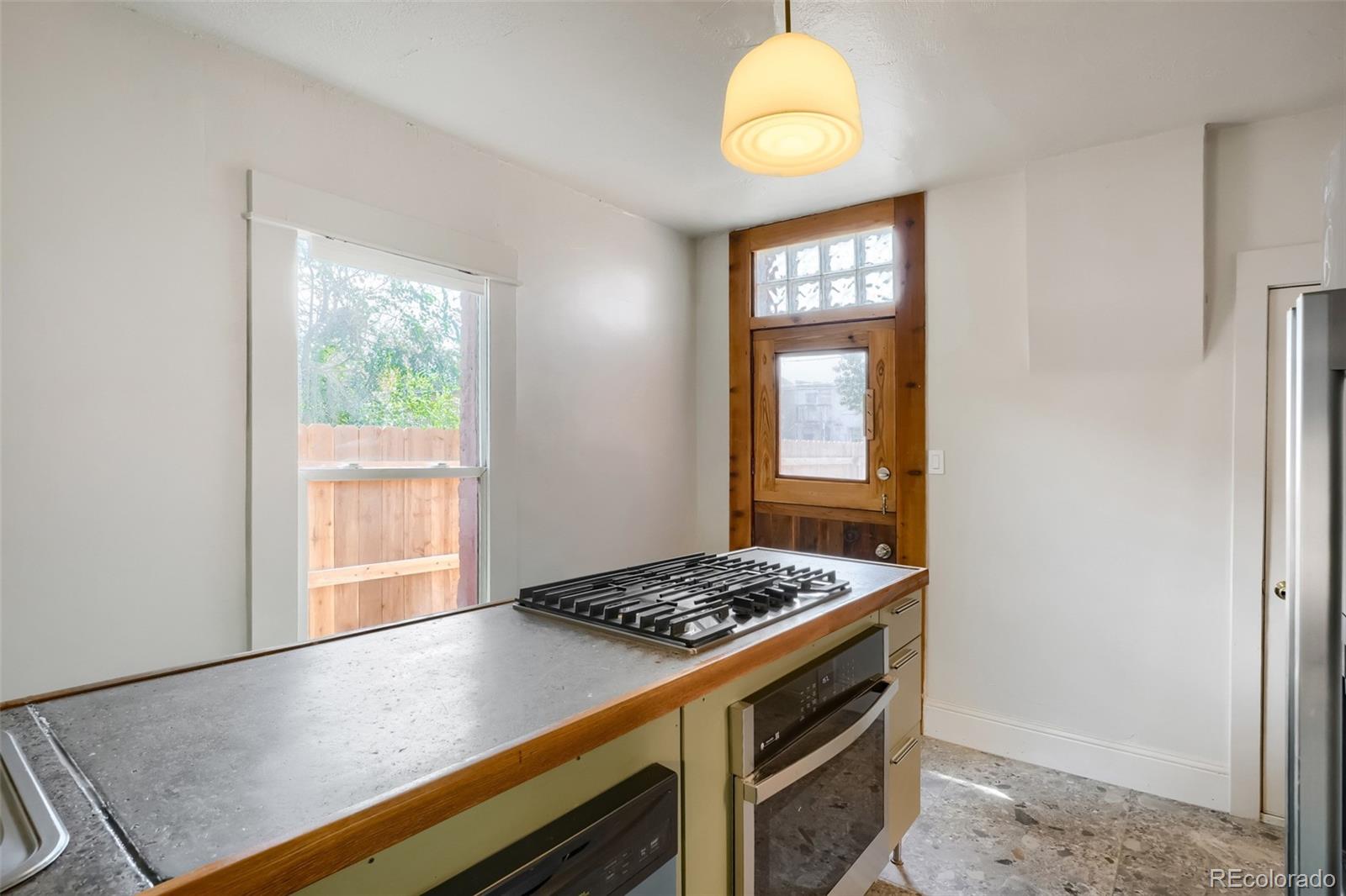 MLS Image #15 for 3621 n high street,denver, Colorado