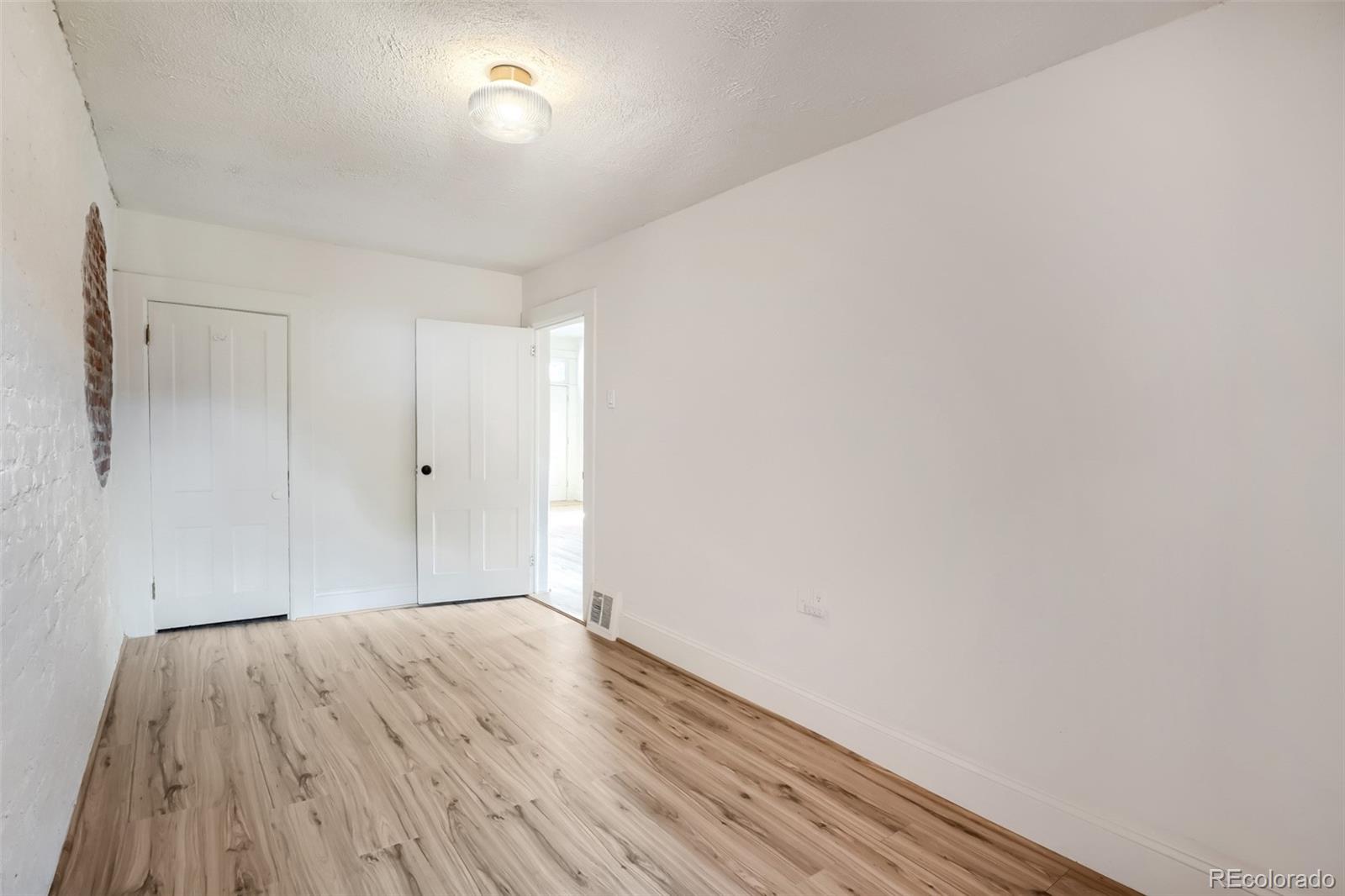 MLS Image #26 for 3621 n high street,denver, Colorado