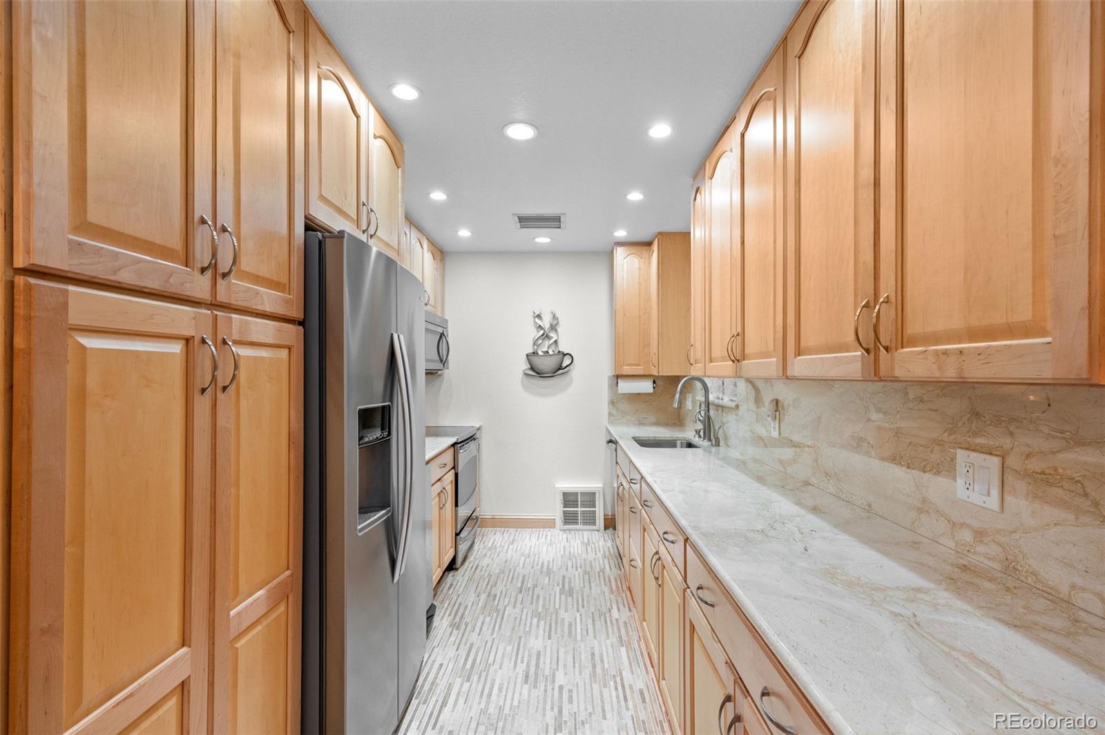 MLS Image #12 for 5140 e missouri avenue,denver, Colorado