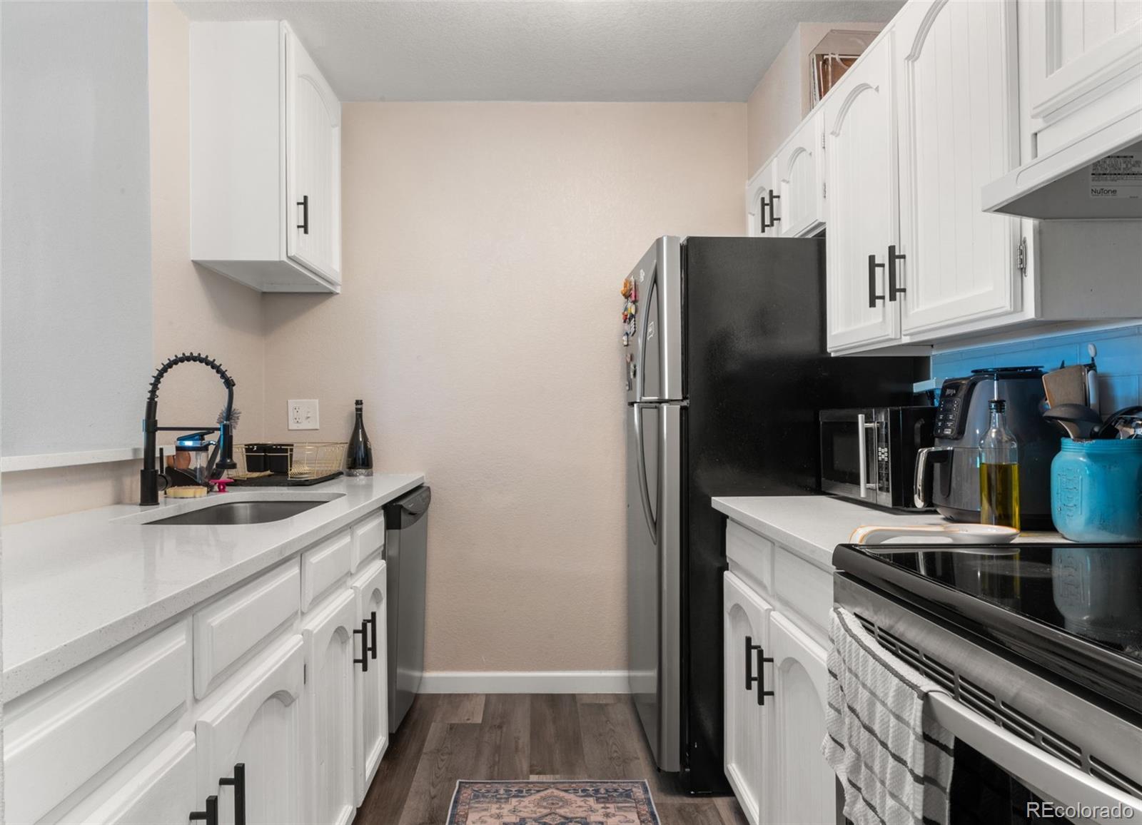 MLS Image #9 for 6570 e mississippi avenue,denver, Colorado