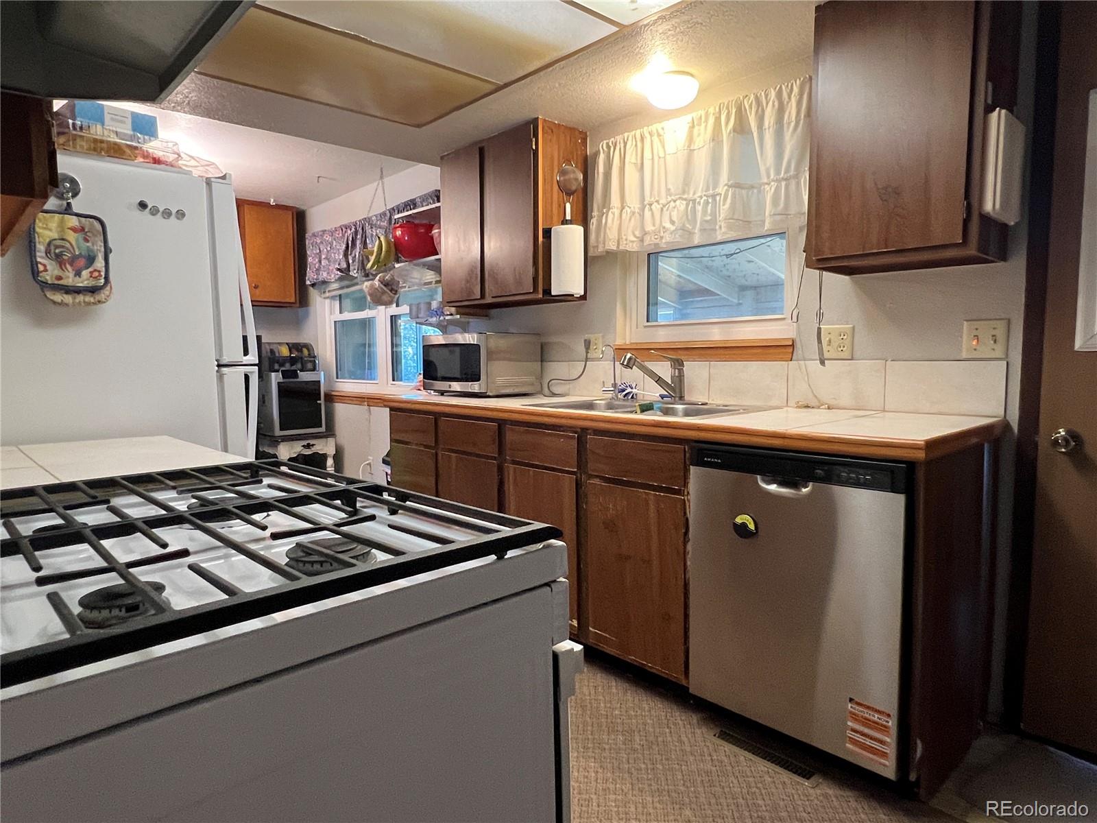 MLS Image #4 for 838  o avenue,limon, Colorado