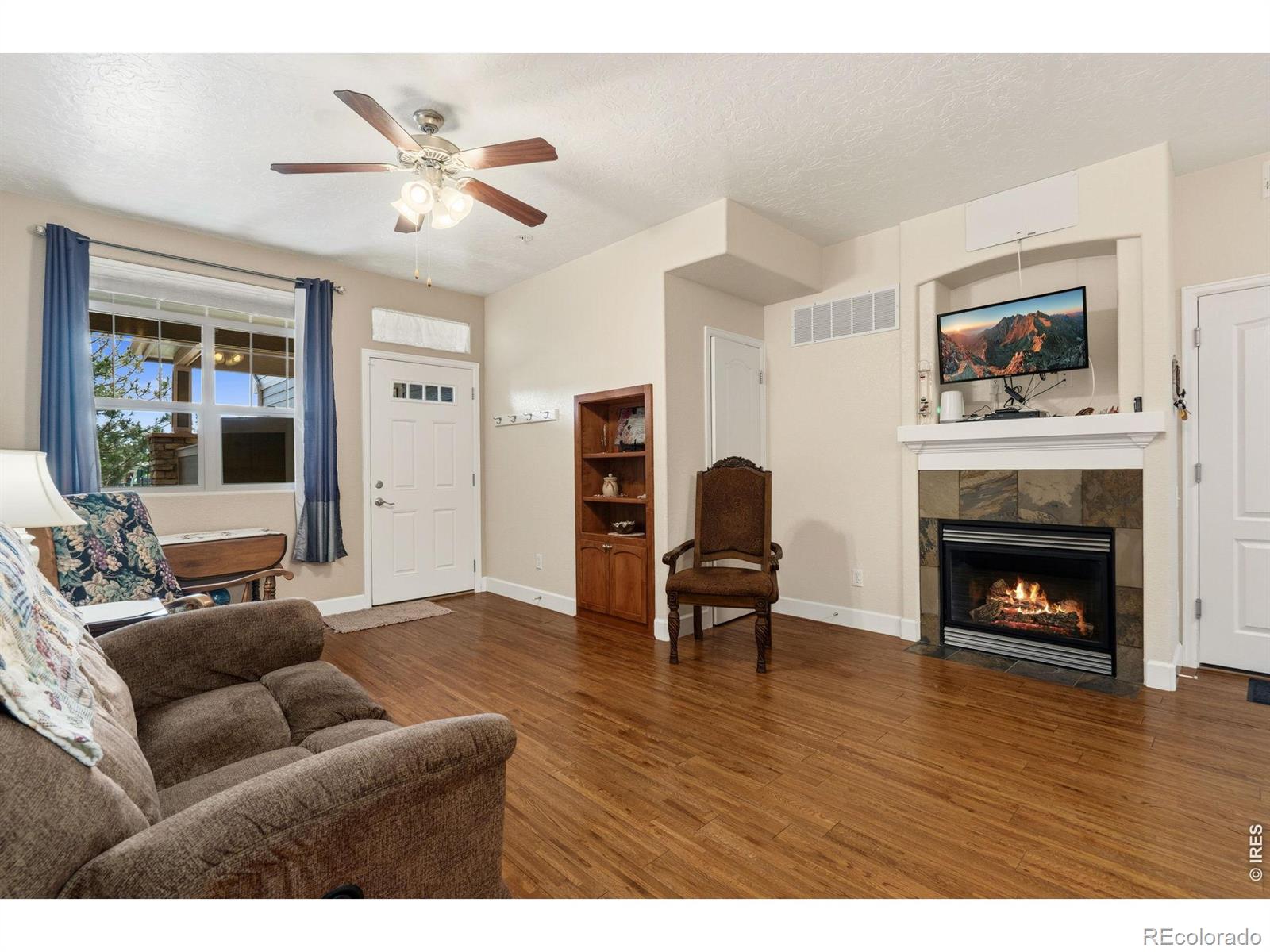 MLS Image #4 for 4101  crittenton lane,wellington, Colorado