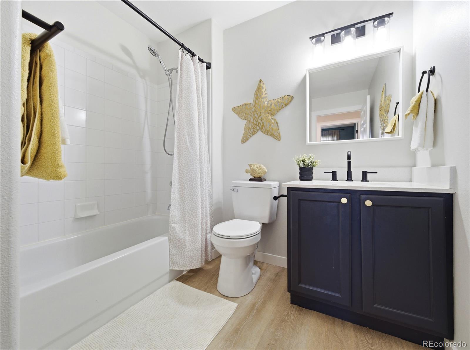 MLS Image #12 for 8500 e jefferson avenue,denver, Colorado