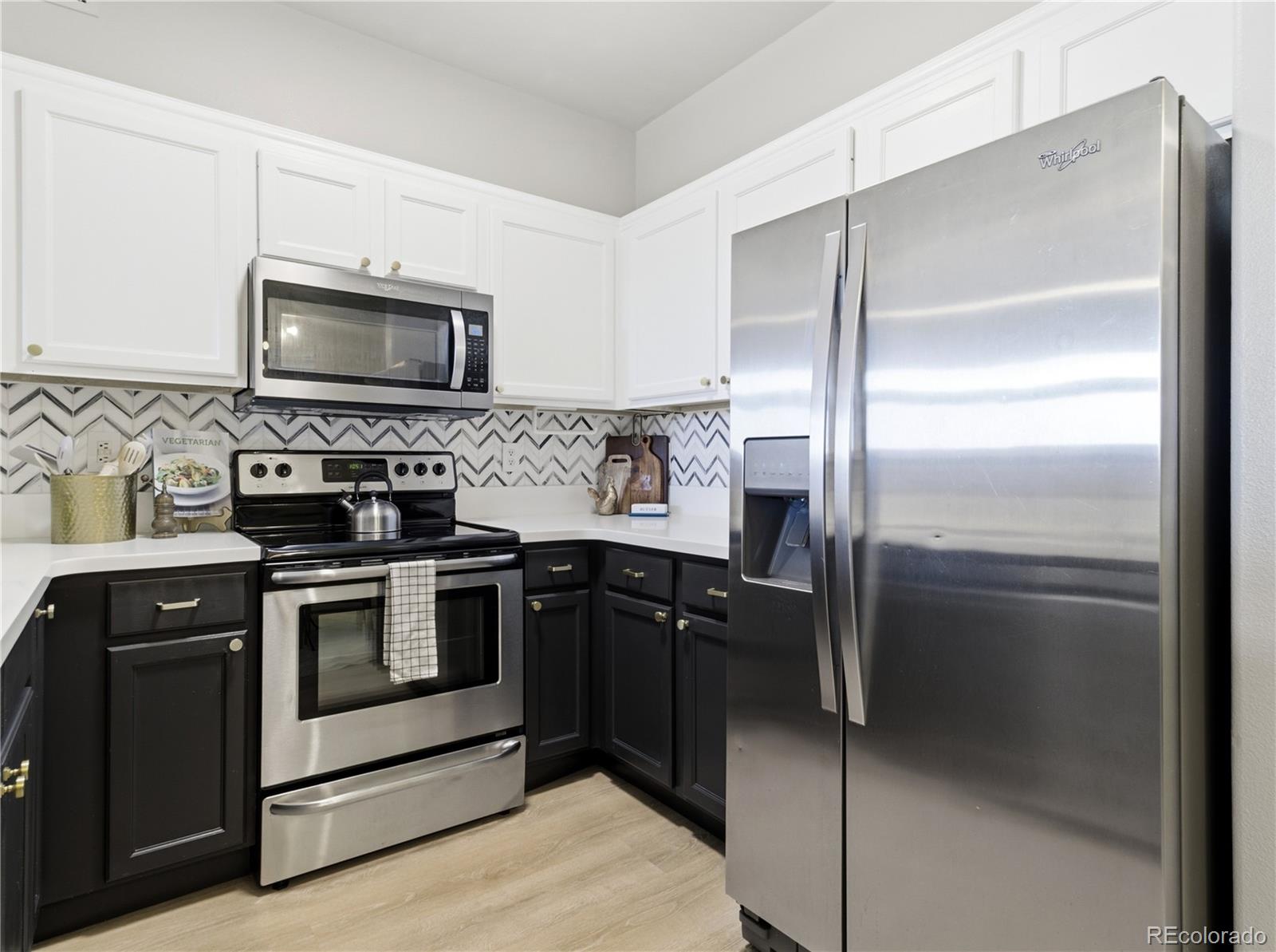 MLS Image #16 for 8500 e jefferson avenue,denver, Colorado