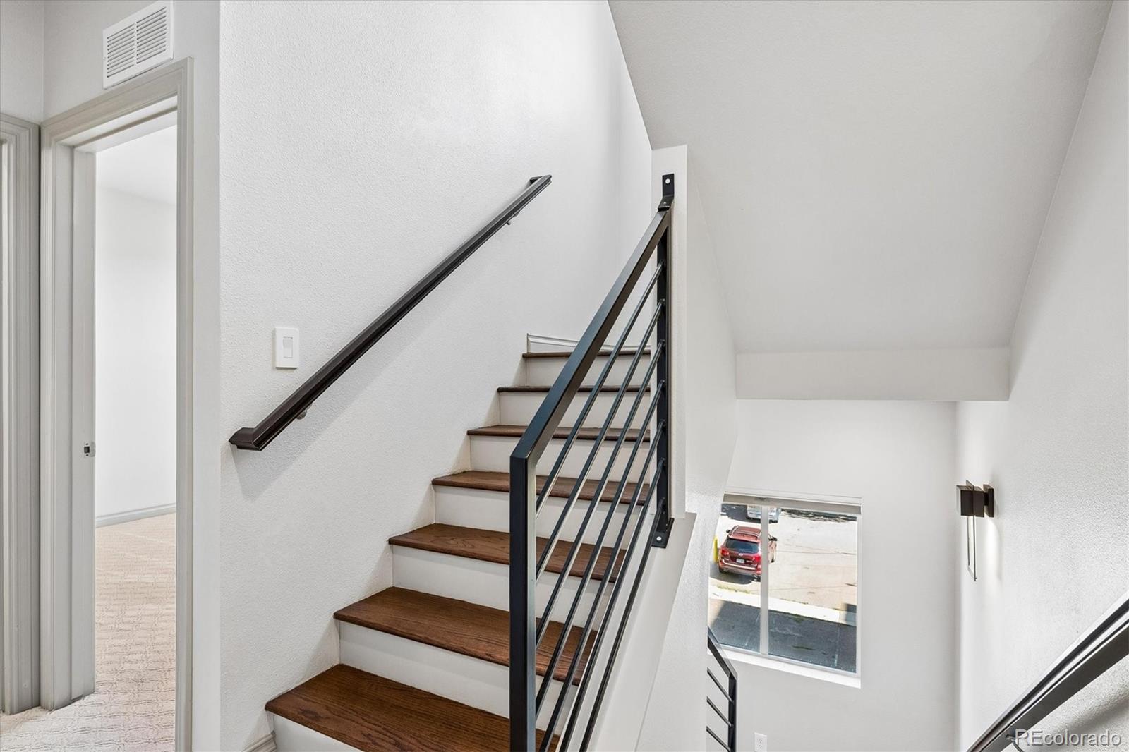 MLS Image #27 for 1818 n clarkson street,denver, Colorado