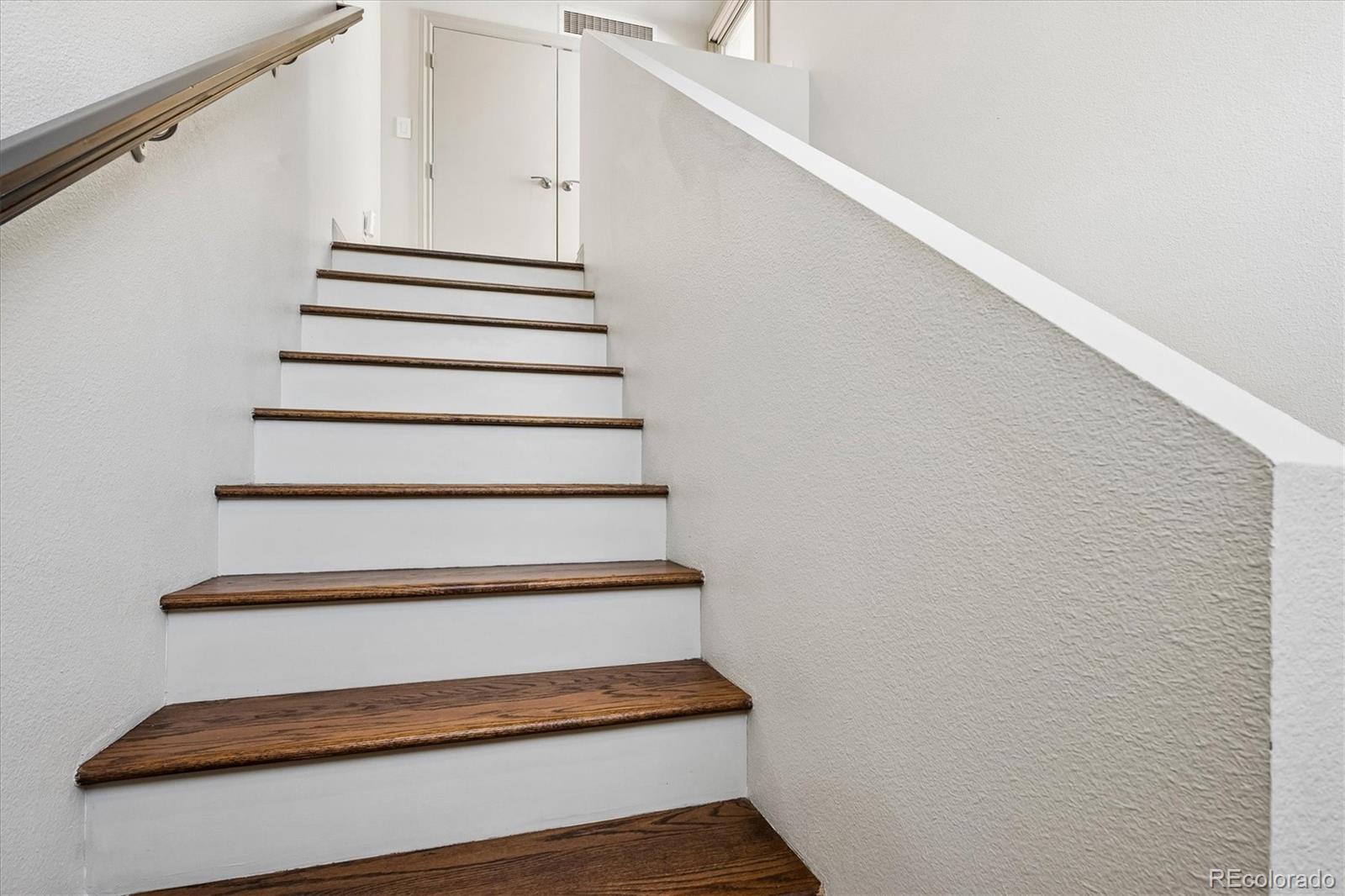 MLS Image #29 for 1818 n clarkson street,denver, Colorado