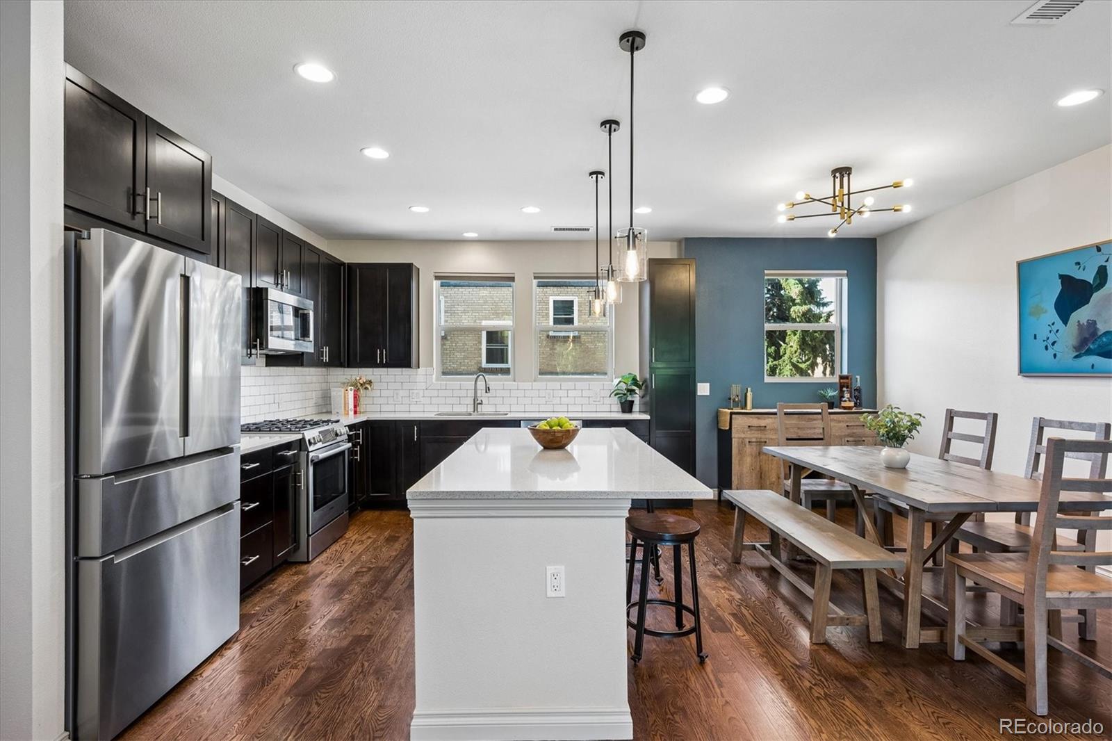 MLS Image #6 for 1818 n clarkson street,denver, Colorado