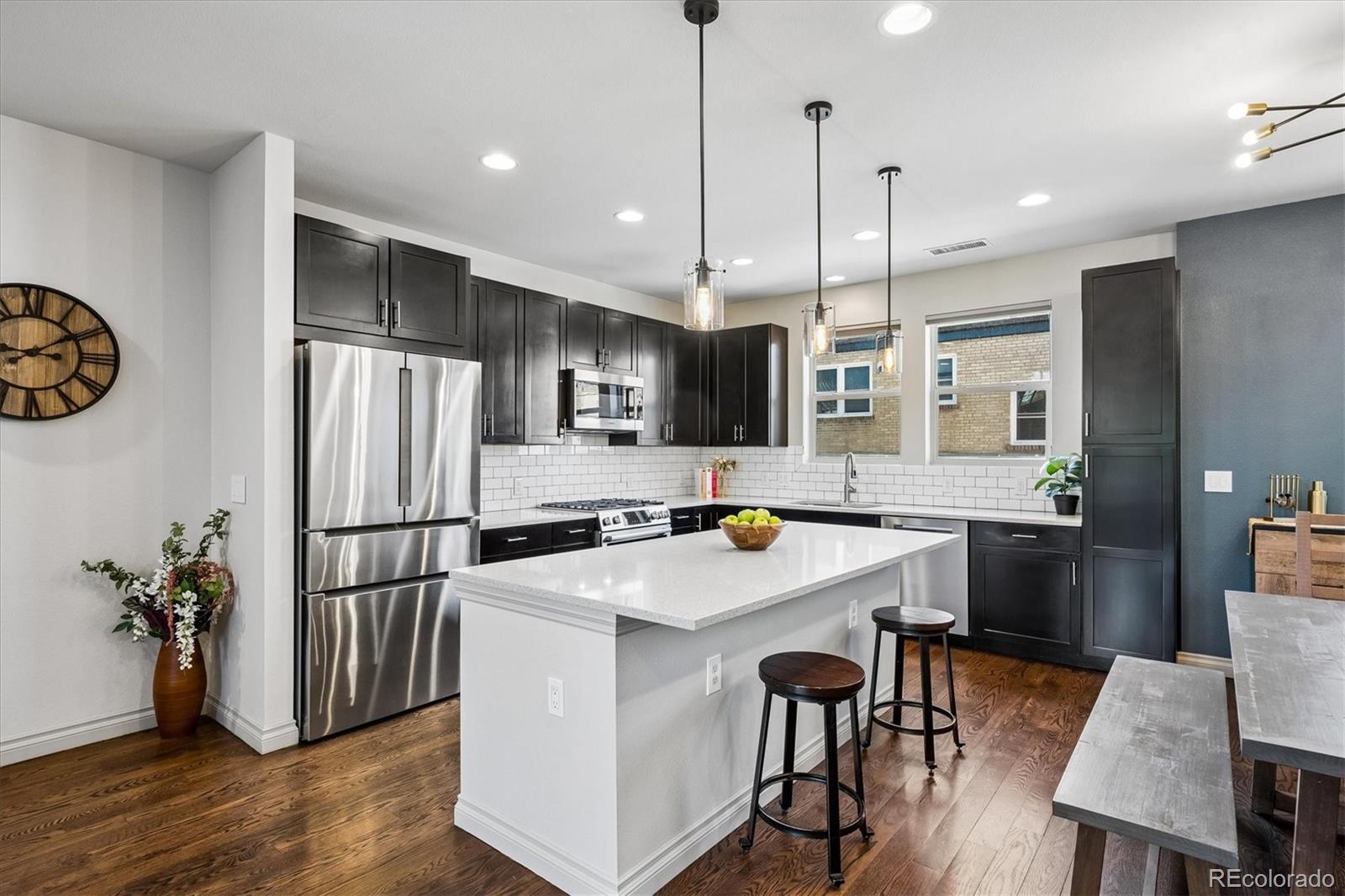 MLS Image #7 for 1818 n clarkson street,denver, Colorado