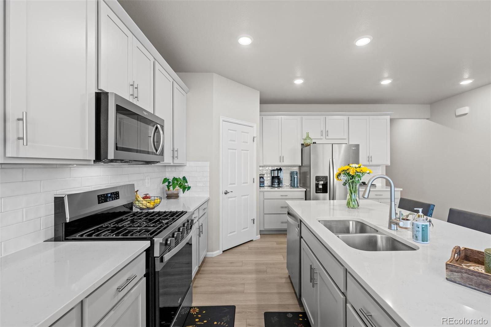 MLS Image #16 for 24088 e atlantic place,aurora, Colorado
