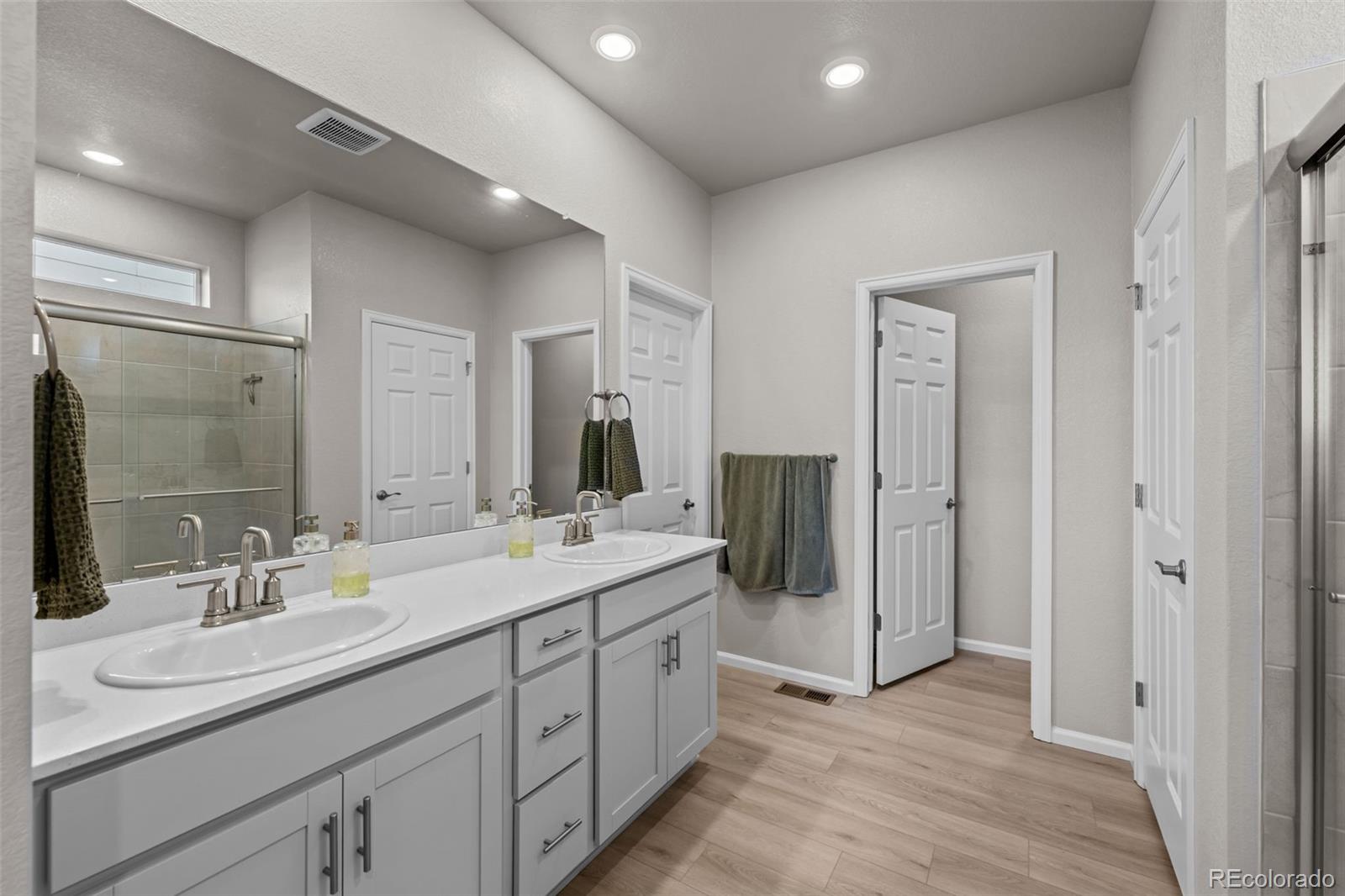MLS Image #21 for 24088 e atlantic place,aurora, Colorado