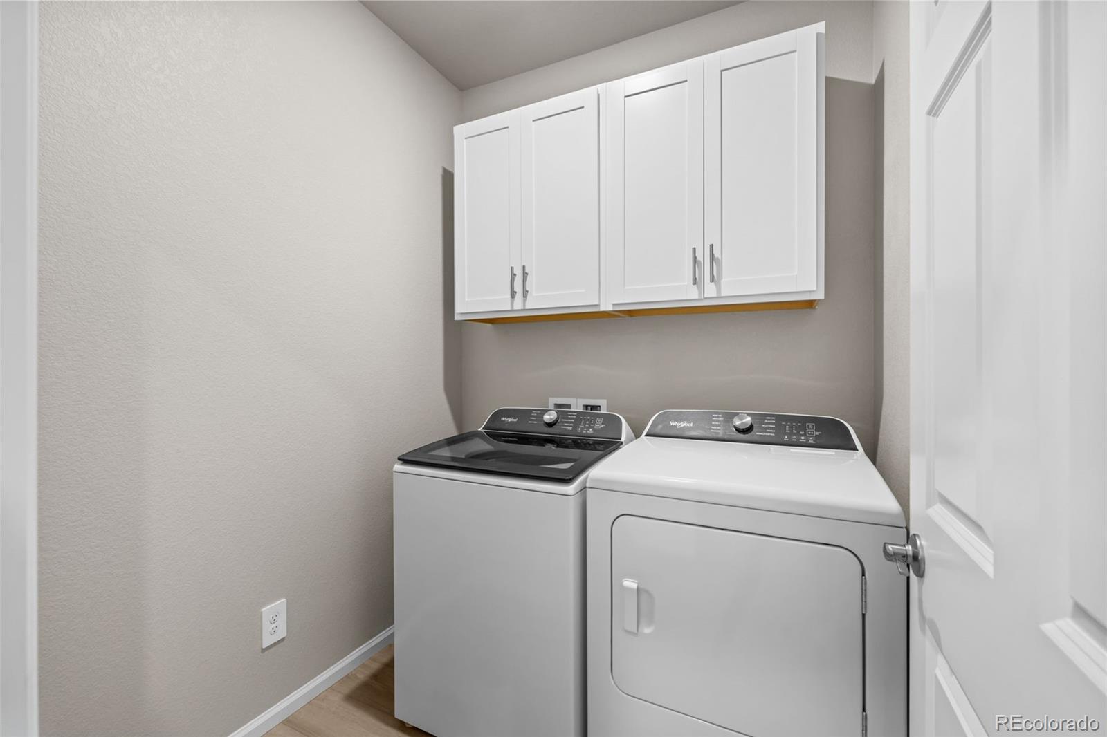 MLS Image #27 for 24088 e atlantic place,aurora, Colorado
