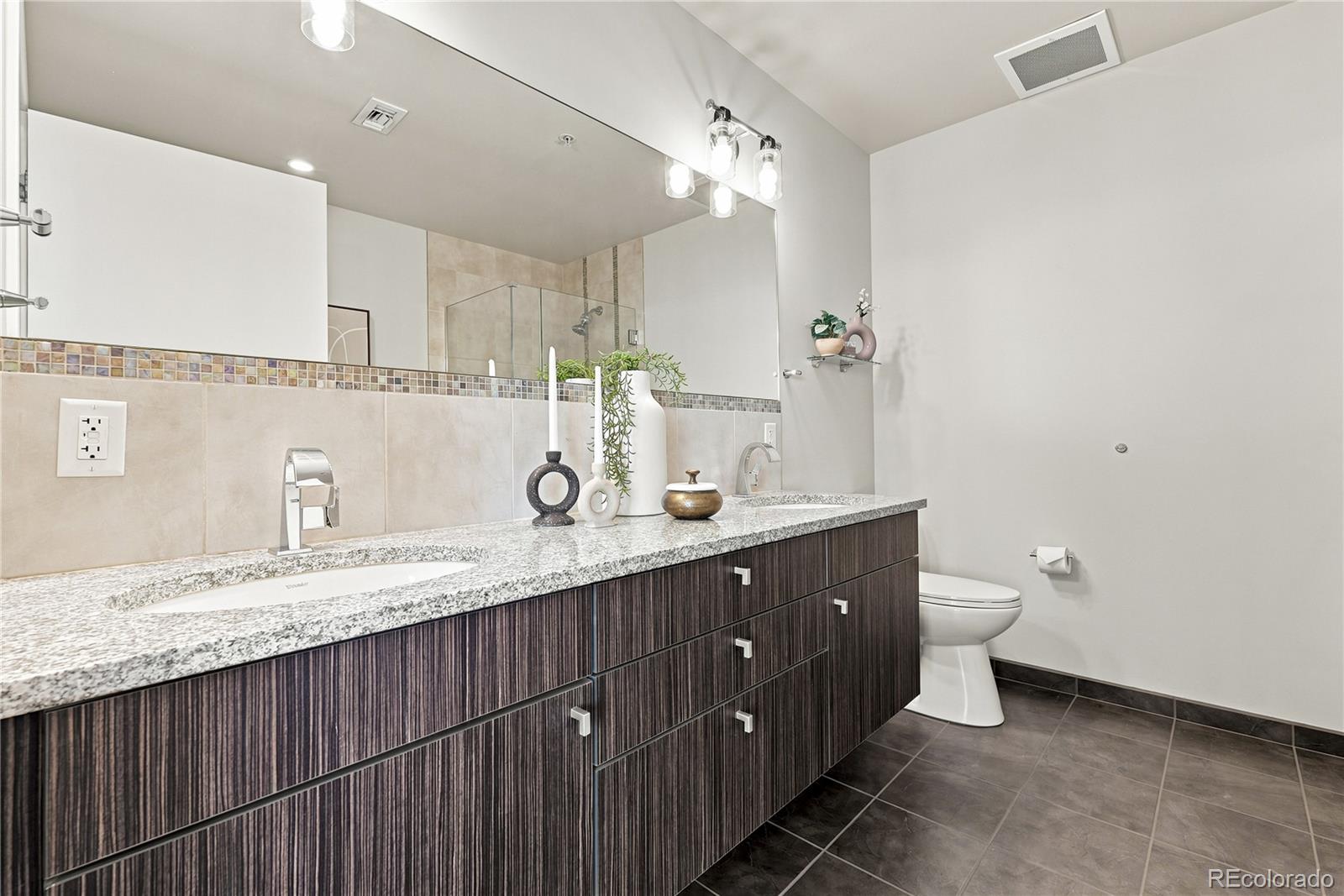 MLS Image #12 for 410  acoma street 211,denver, Colorado