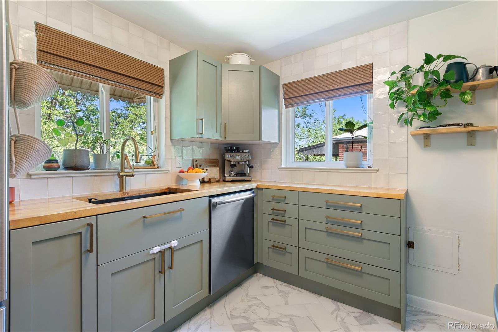 MLS Image #3 for 1320  quince street,denver, Colorado