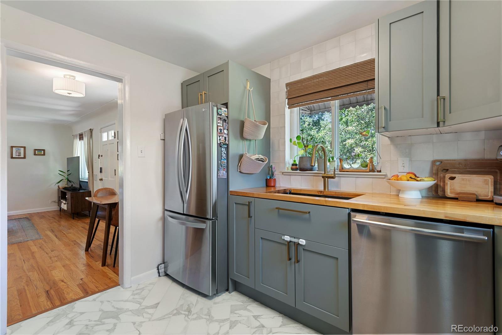 MLS Image #4 for 1320  quince street,denver, Colorado