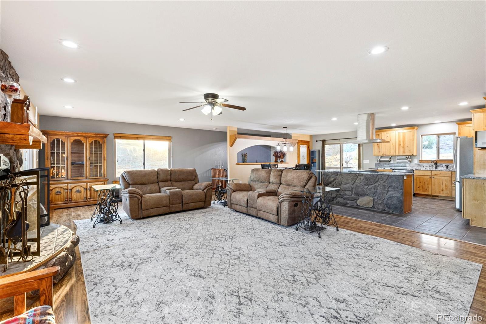 MLS Image #18 for 507  van egmond drive,penrose, Colorado