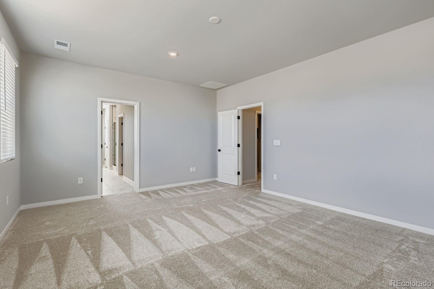 MLS Image #13 for 46515  sunrise court,bennett, Colorado
