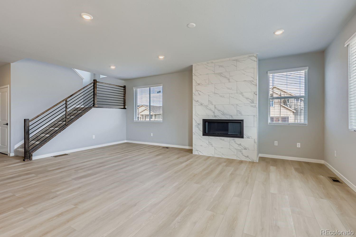 MLS Image #4 for 46515  sunrise court,bennett, Colorado