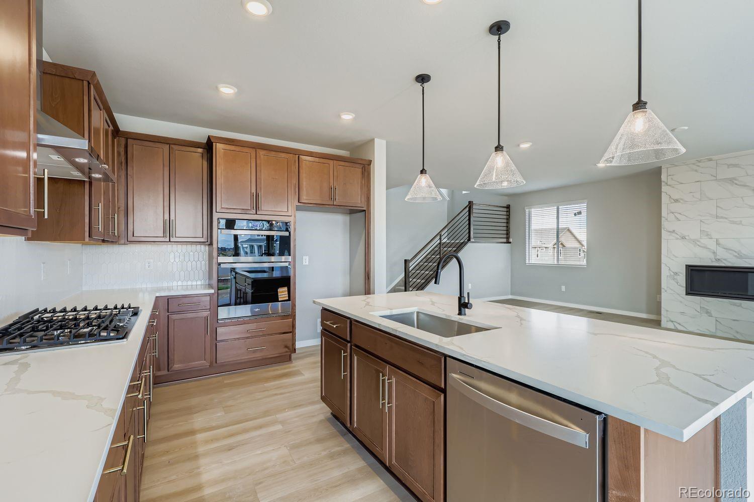 MLS Image #7 for 46515  sunrise court,bennett, Colorado