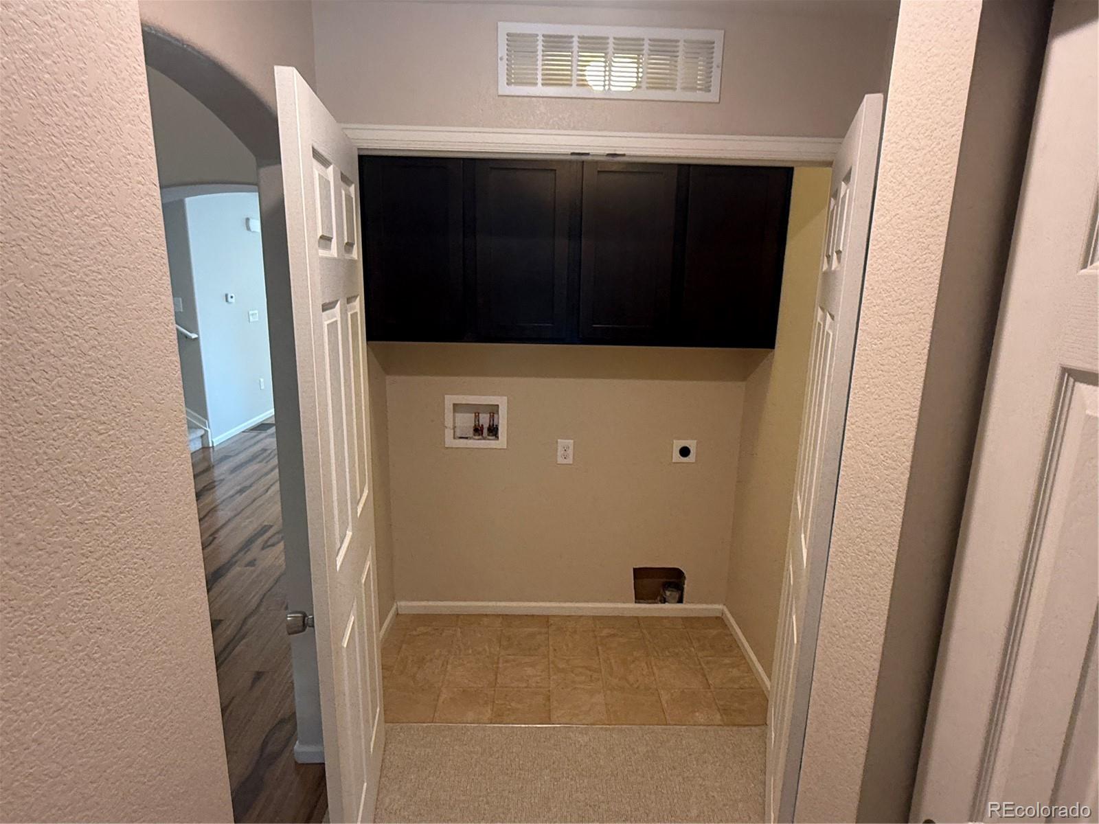 MLS Image #11 for 1904  coach house loop,castle rock, Colorado