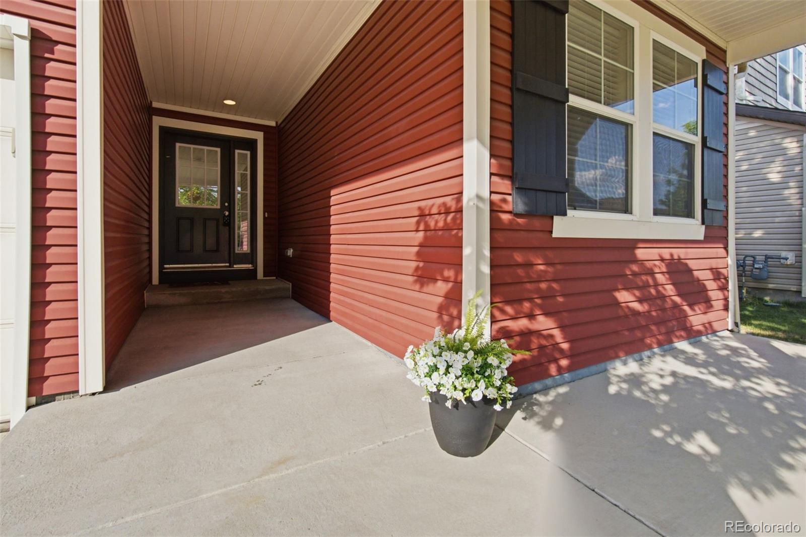 MLS Image #2 for 1904  coach house loop,castle rock, Colorado