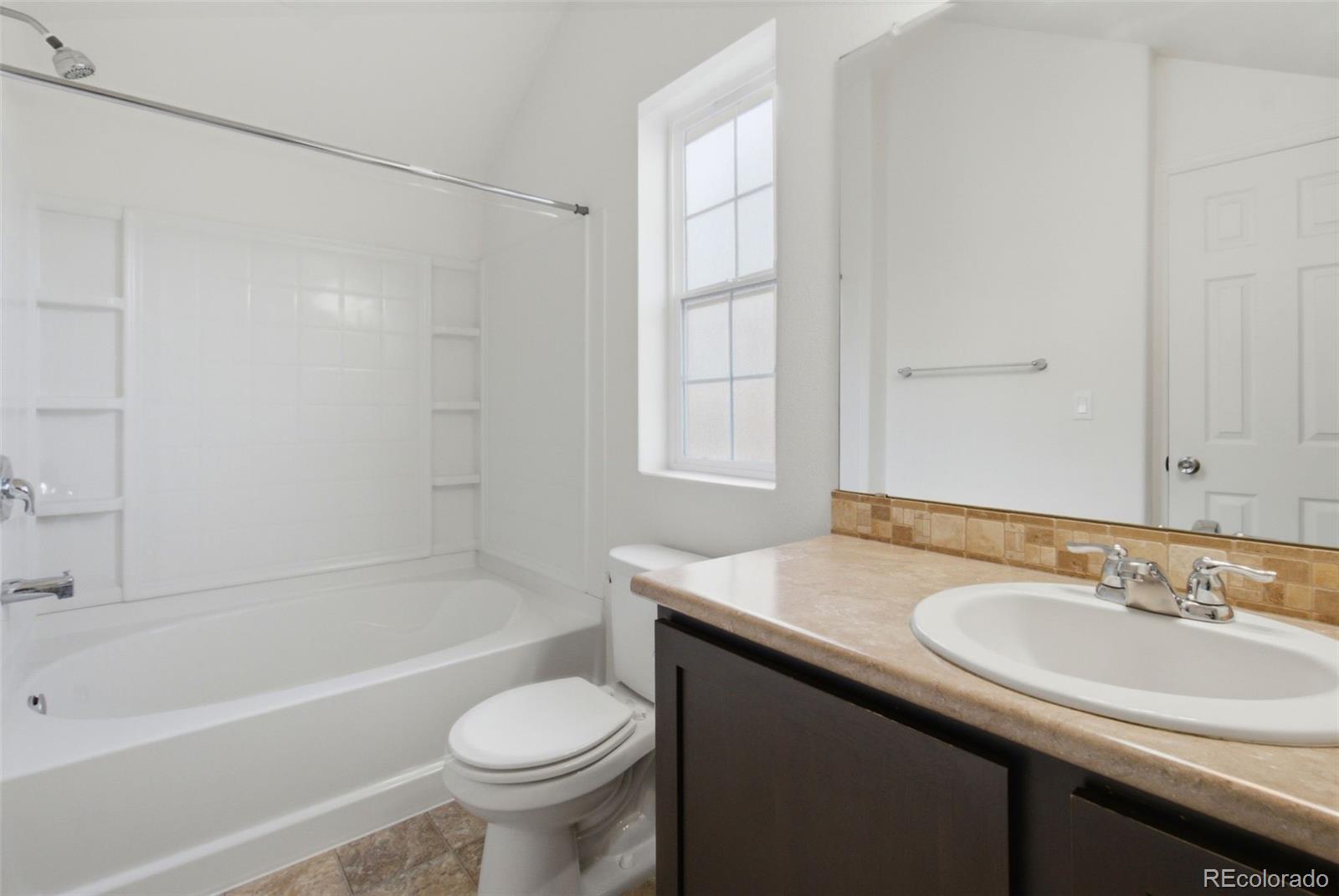 MLS Image #22 for 1904  coach house loop,castle rock, Colorado