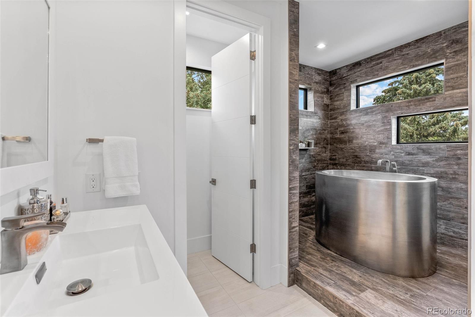 MLS Image #31 for 5870 s bemis street,littleton, Colorado