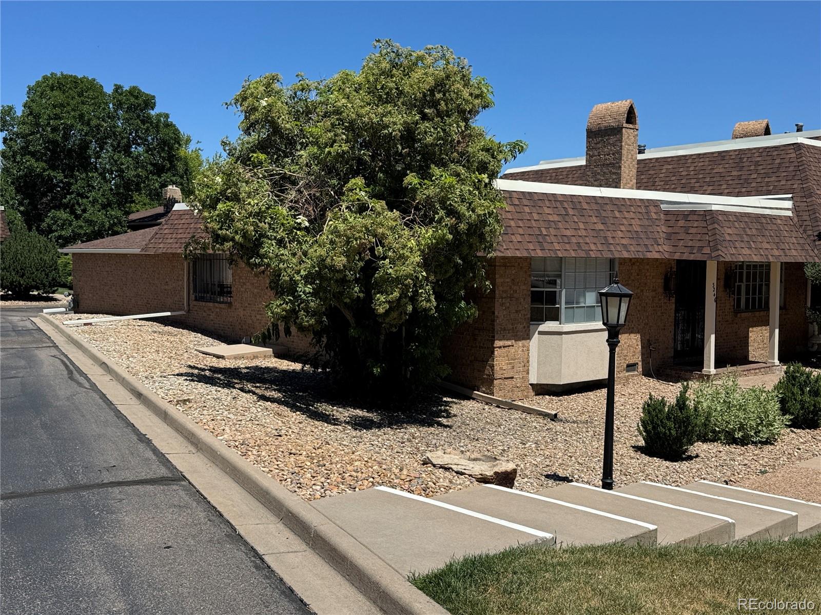 MLS Image #14 for 3246 s oneida way,denver, Colorado