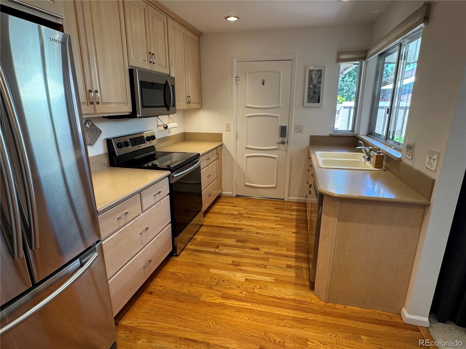MLS Image #5 for 3246 s oneida way,denver, Colorado