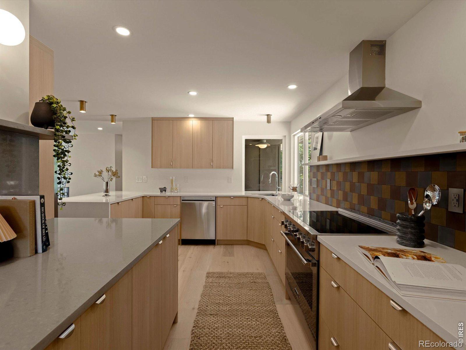 MLS Image #8 for 11347 w 26th place,lakewood, Colorado
