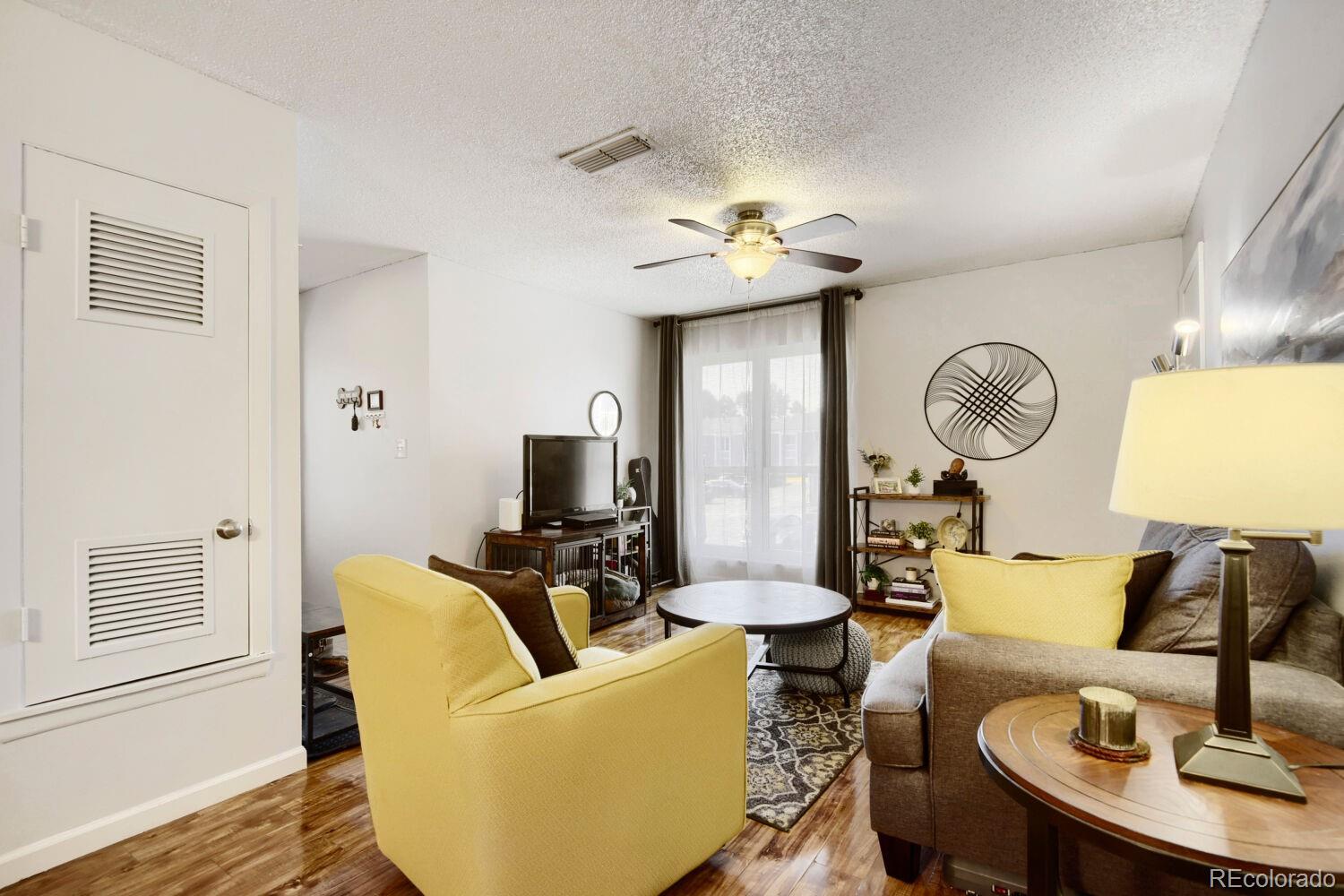 MLS Image #2 for 2330 e fremont avenue,centennial, Colorado