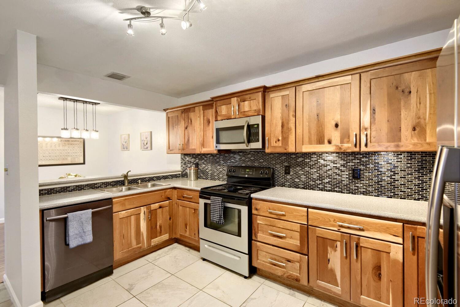 MLS Image #4 for 2330 e fremont avenue,centennial, Colorado