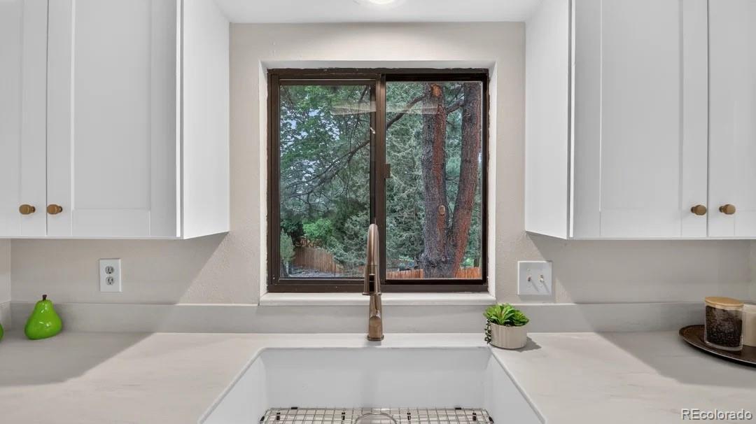 MLS Image #10 for 3053 e phillips drive,centennial, Colorado
