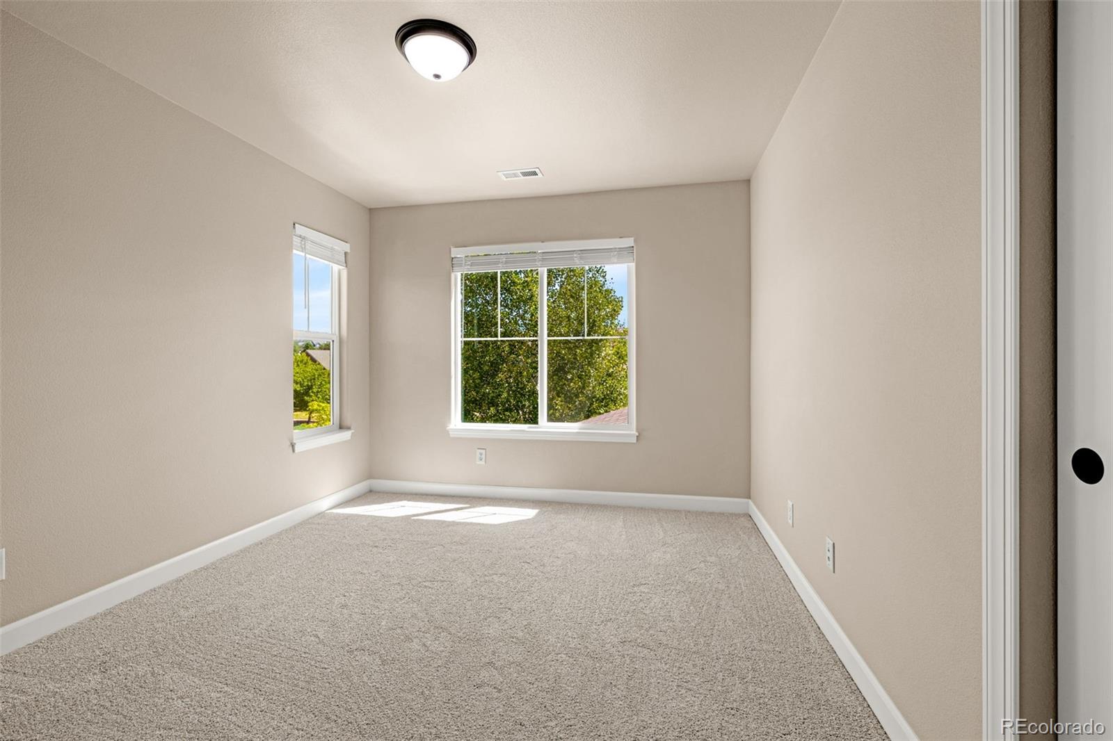 MLS Image #18 for 9960  san luis park court,colorado springs, Colorado
