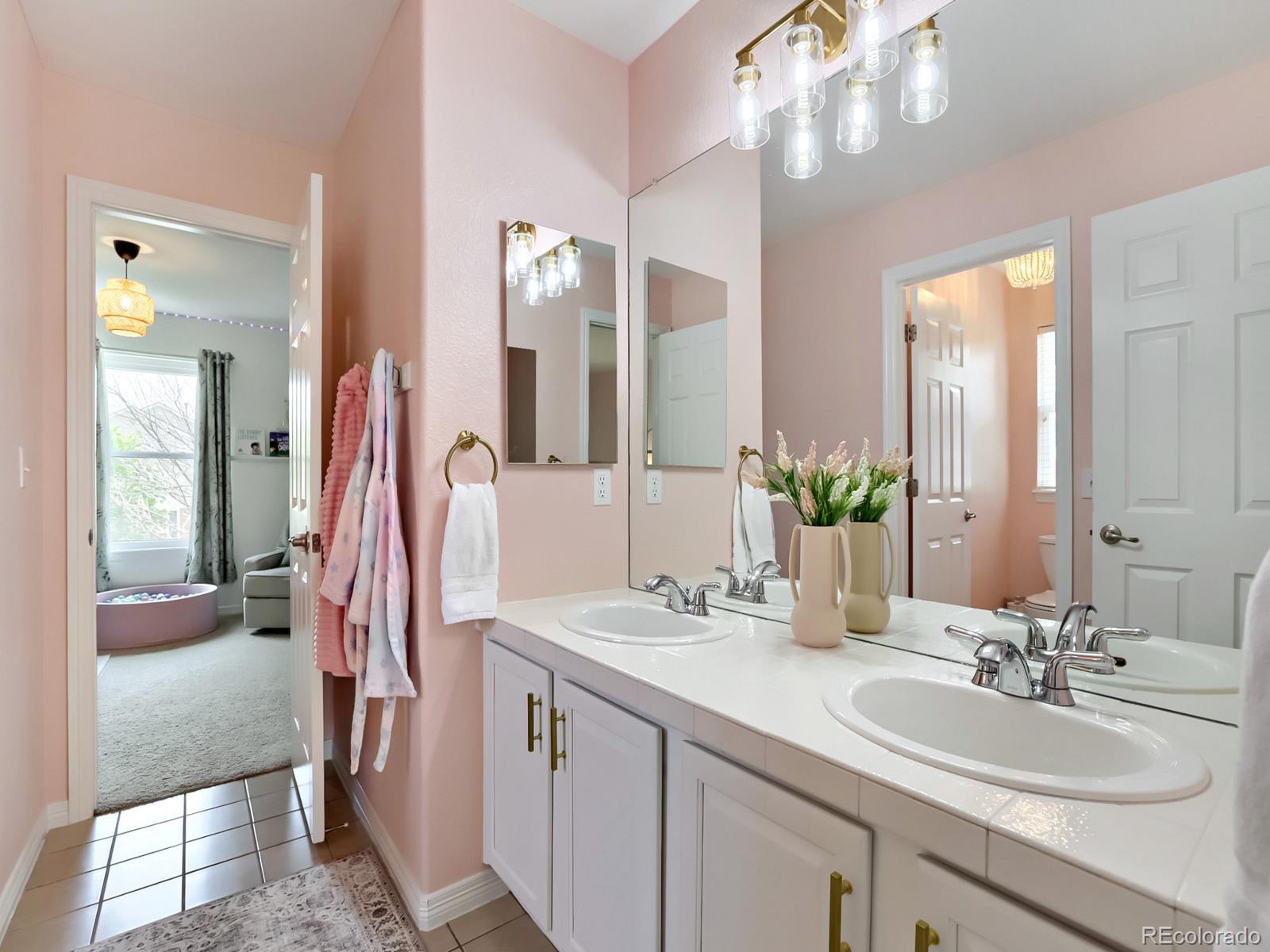 MLS Image #19 for 11089  decatur street,denver, Colorado