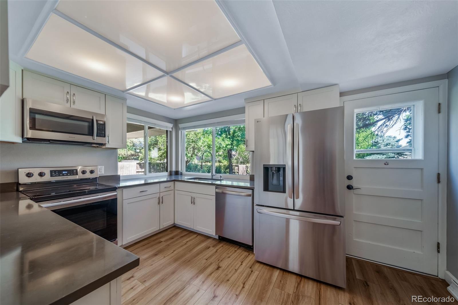 MLS Image #1 for 1453 s lima court,aurora, Colorado