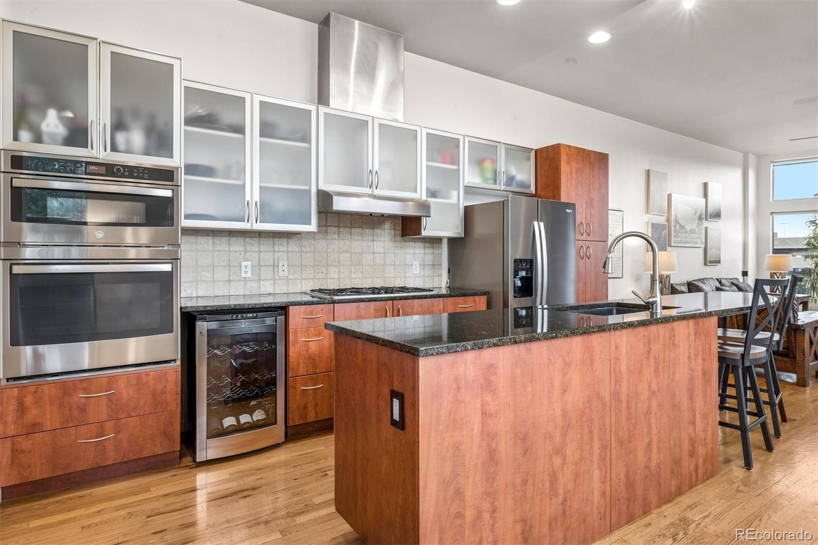 MLS Image #9 for 2680  blake street,denver, Colorado