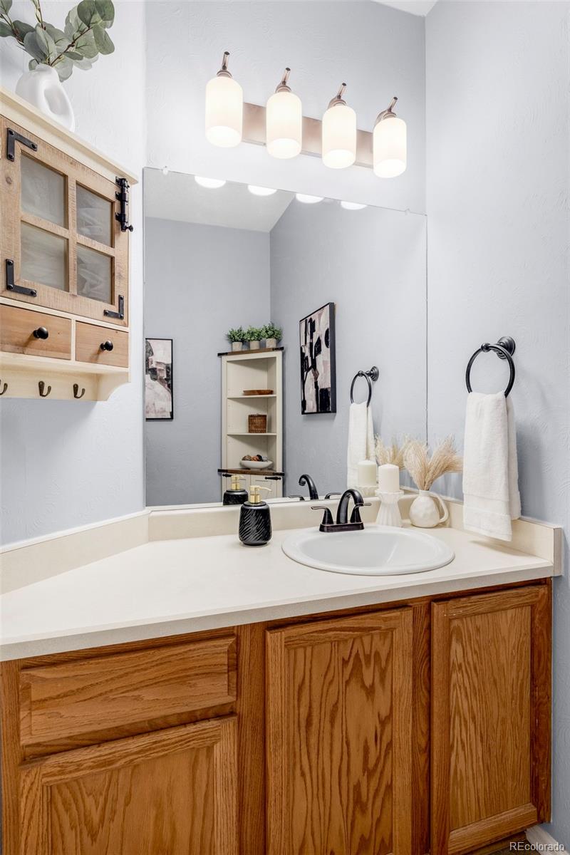 MLS Image #15 for 1189 s fultondale circle,aurora, Colorado
