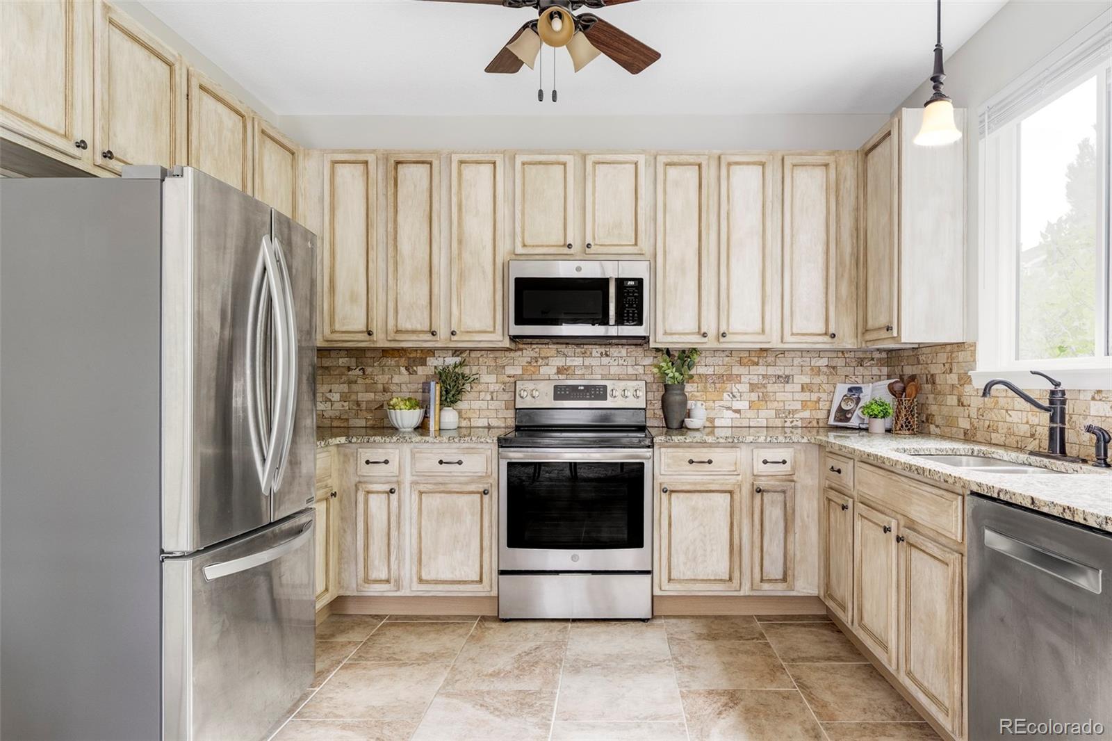 MLS Image #9 for 1189 s fultondale circle,aurora, Colorado
