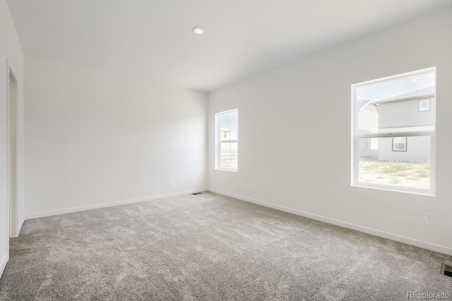MLS Image #6 for 6121  bream place,loveland, Colorado