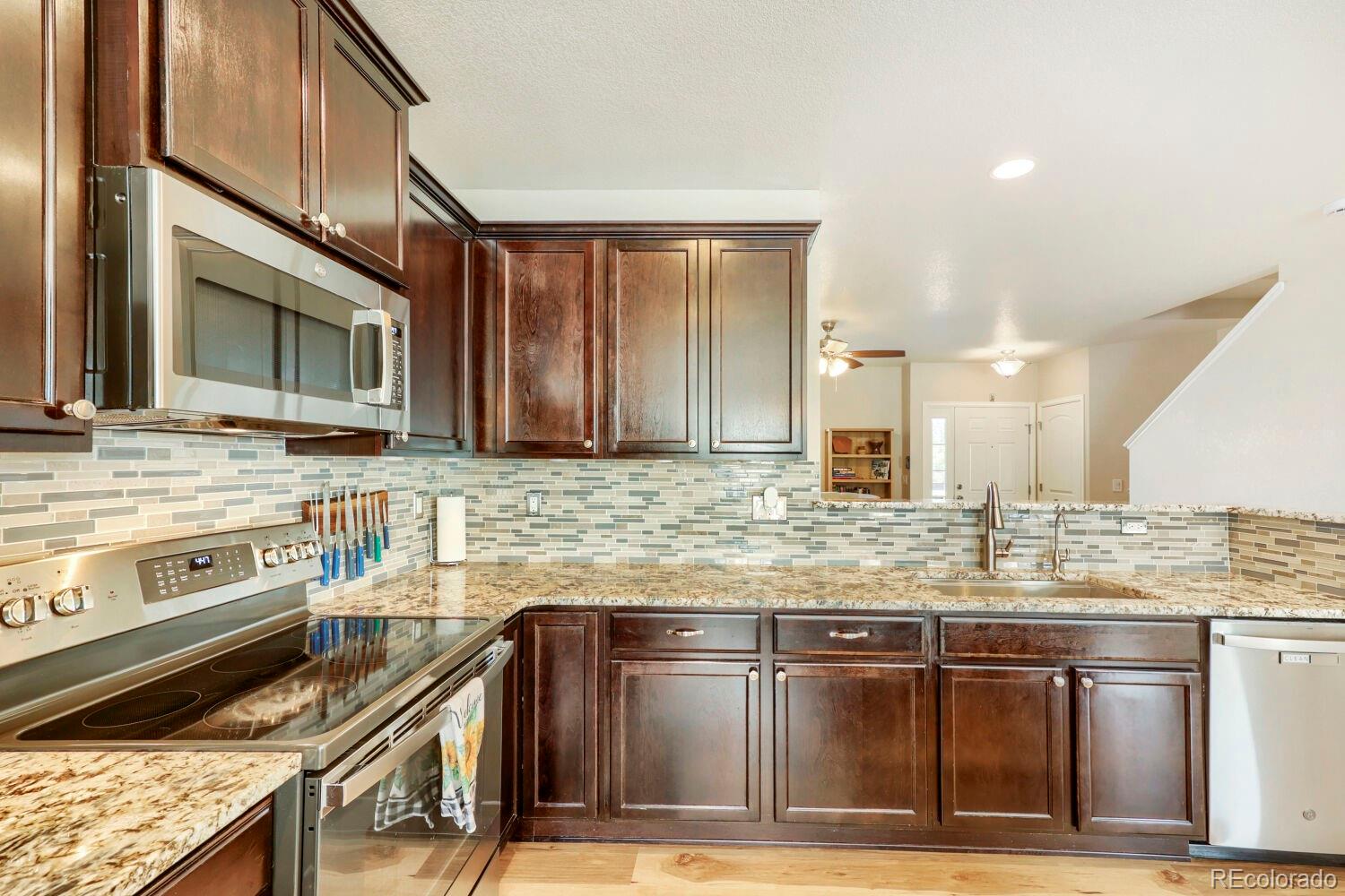 MLS Image #9 for 1903  charbray point,castle rock, Colorado